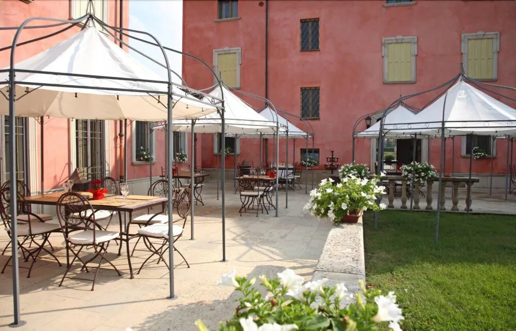 Hotel Villa Montanarini