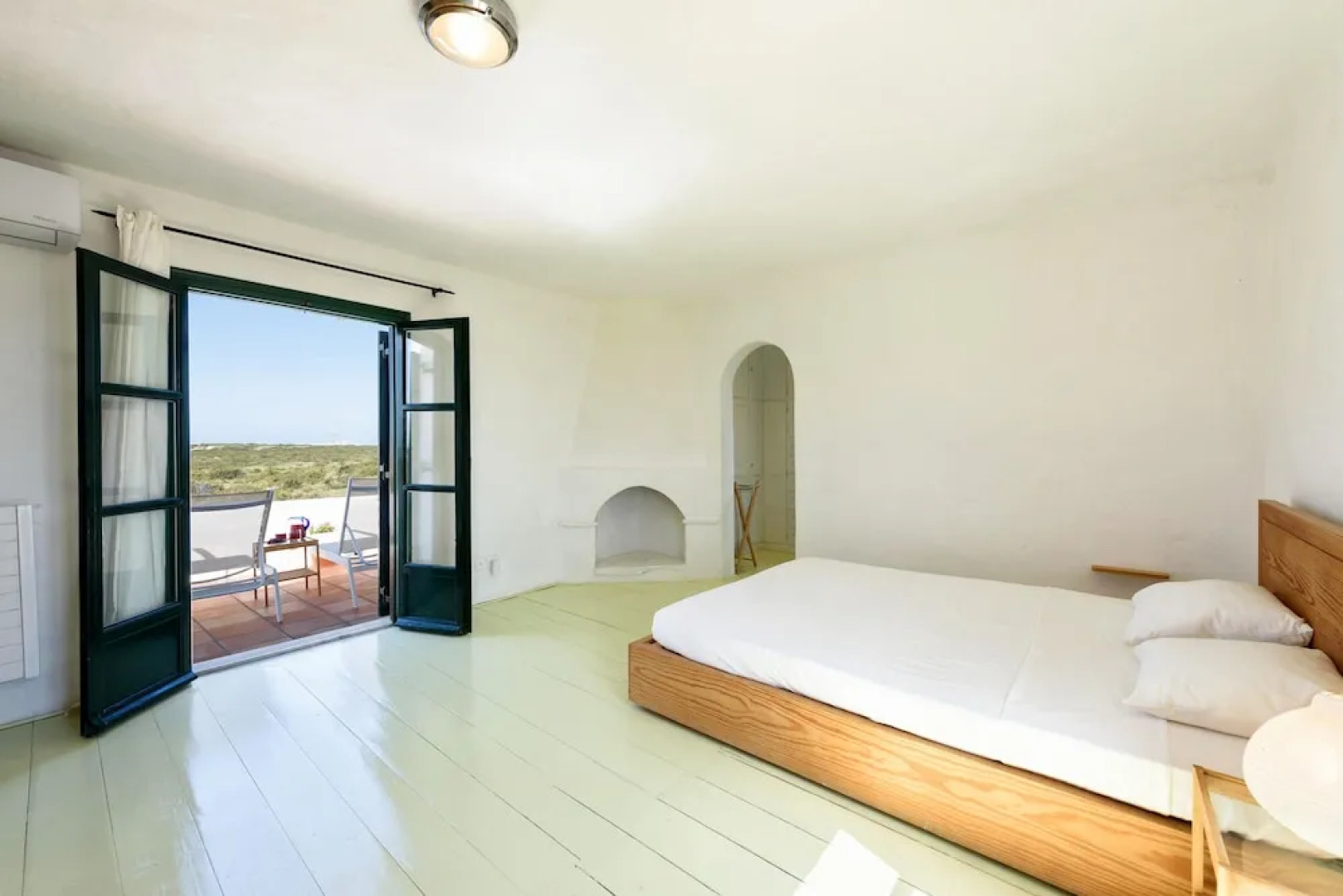 Traditional Villa 5 Mins on Foot From the Beach