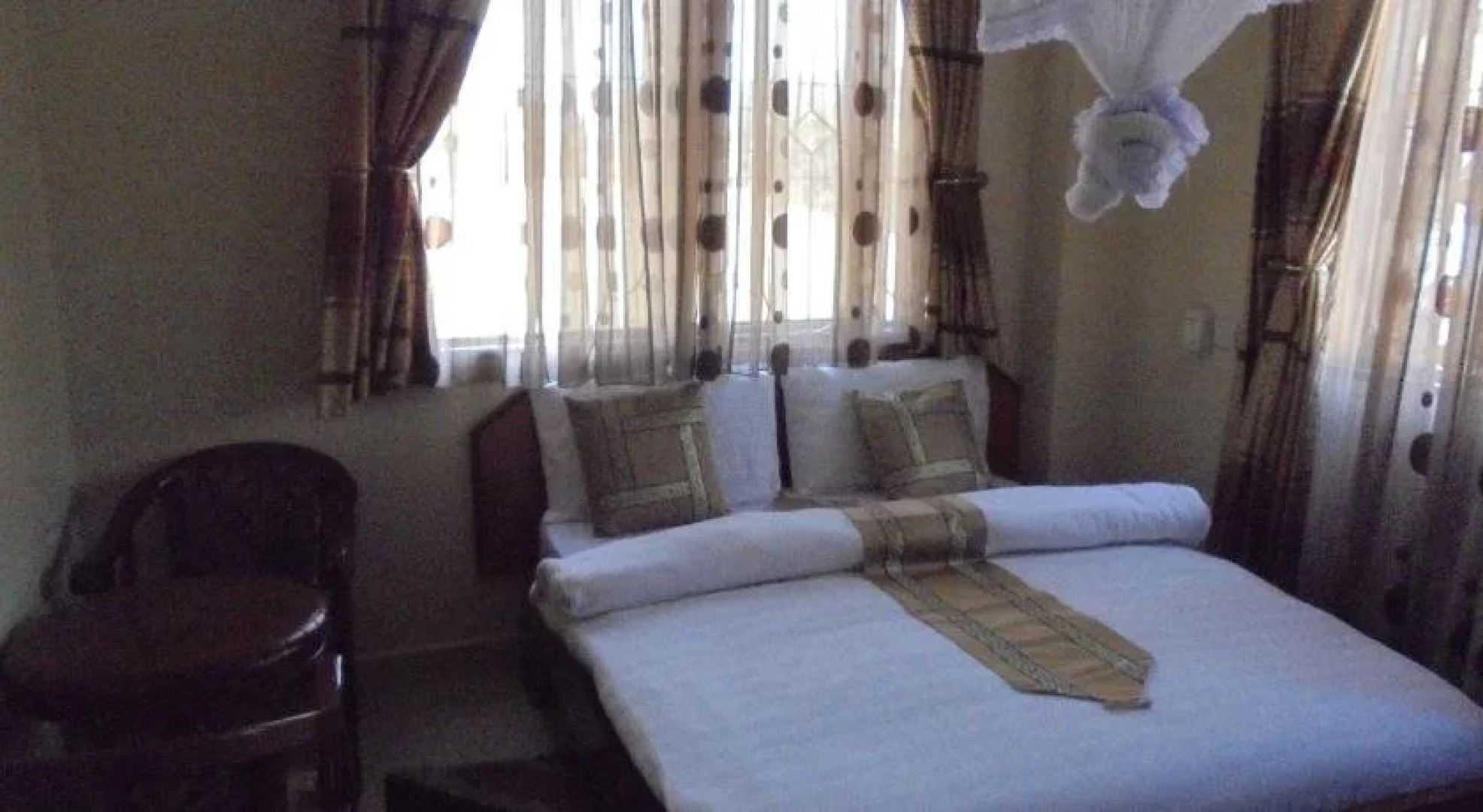 Royal Residence Hotel