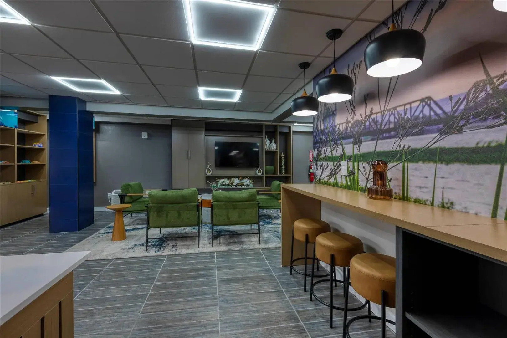 Clarion Pointe Decatur Downtown