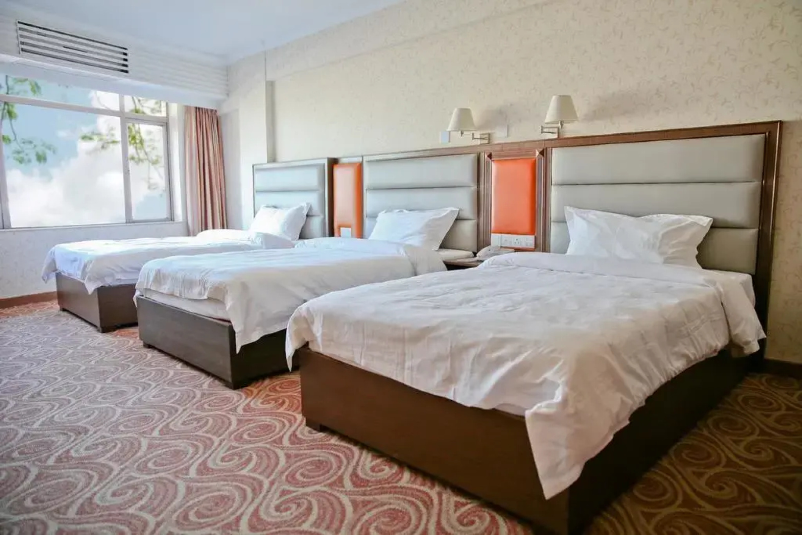 Towns Well Hotel