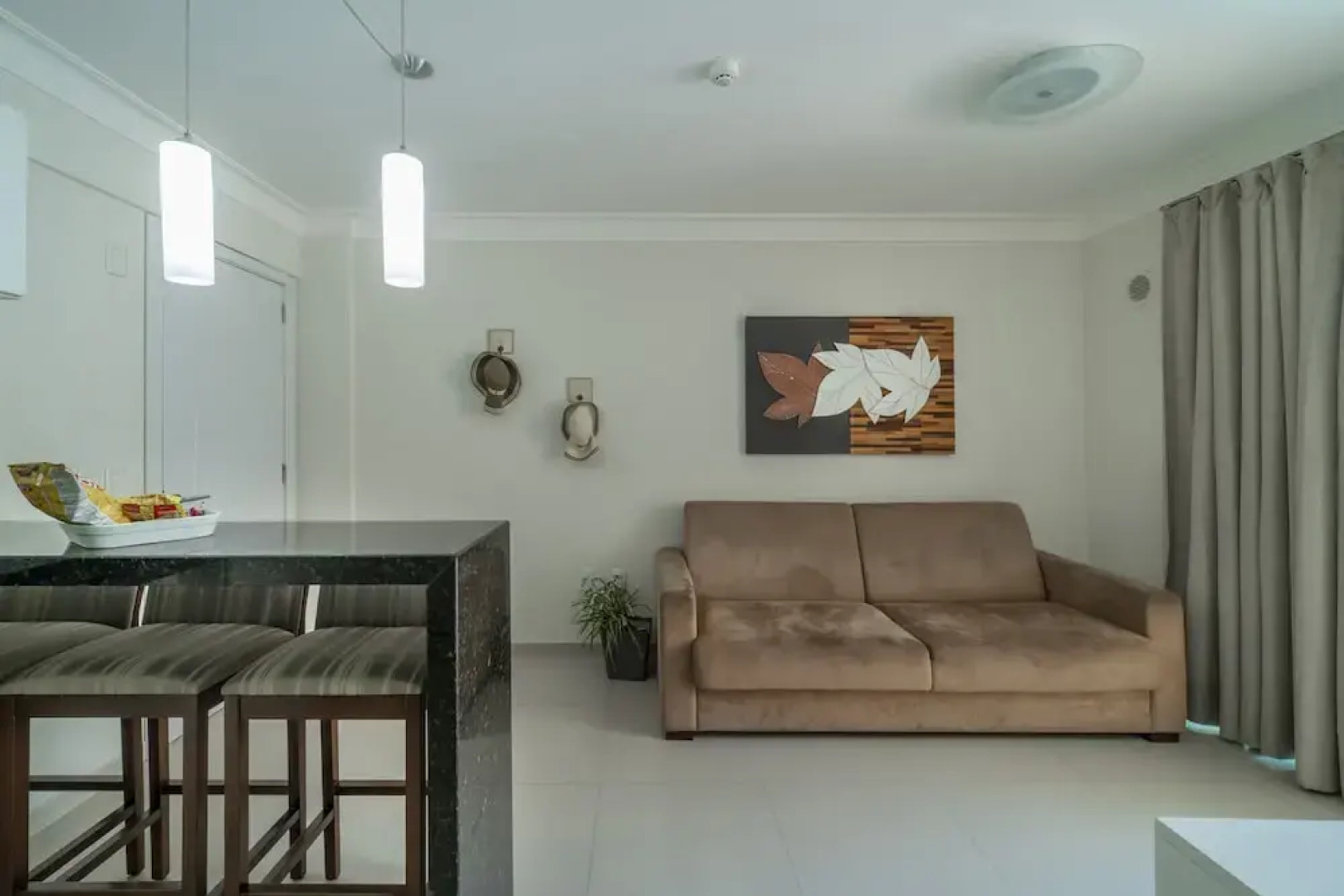 809 Aluguel 1 Quarto Com Churrasqueira