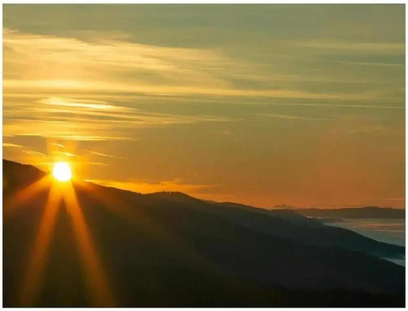 Apartment in Sonnen Near Ski Lifts