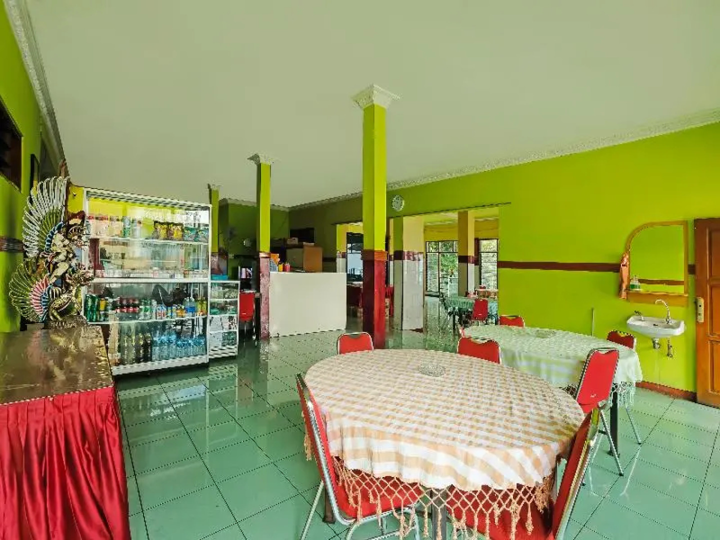 Capital O 91914 Hotel Citra Dewi 2 Int's