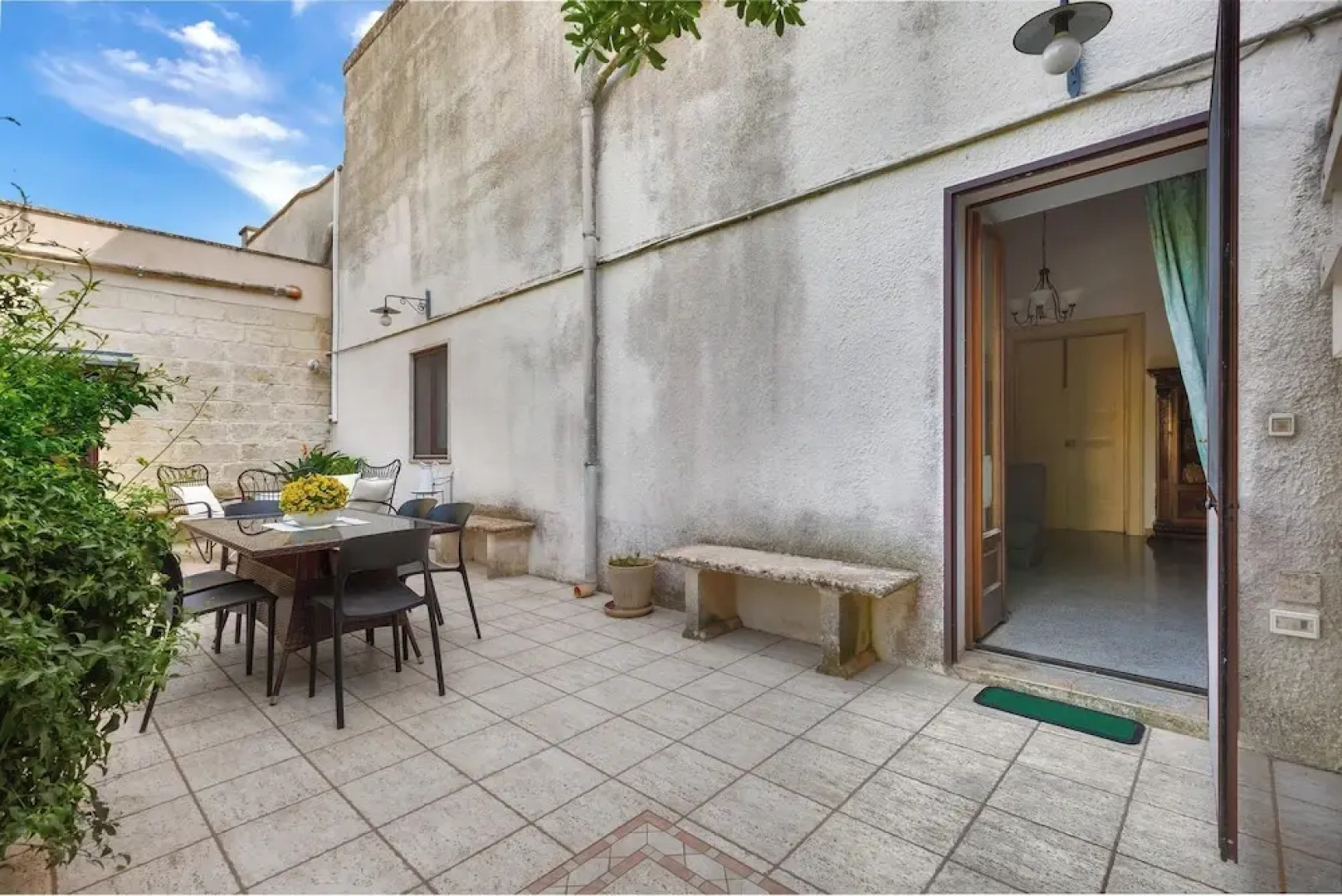 3899 Villetta Corte del Cavaliere by Barbarhouse