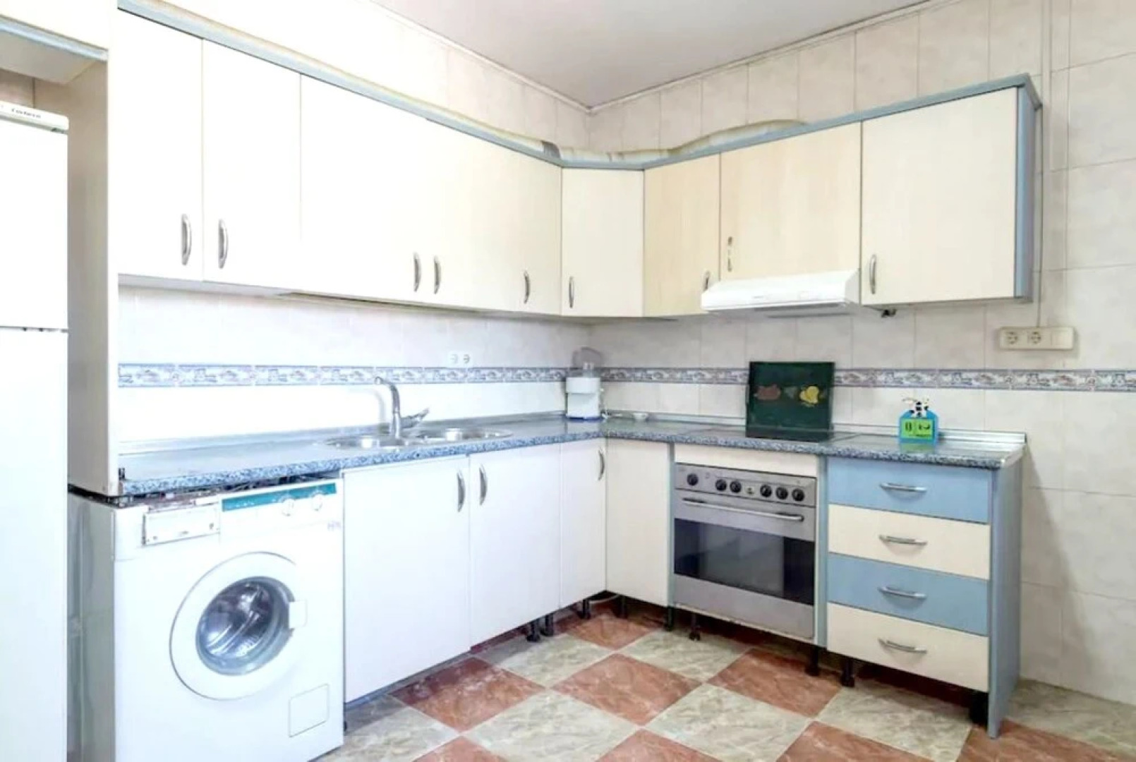 House With 3 Bedrooms in Fuente Vaqueros, With Wonderful Mountain View