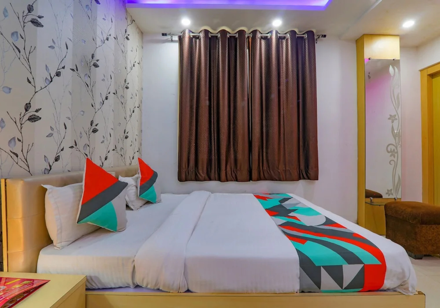 Hotel Moti Mahal by OYO Rooms