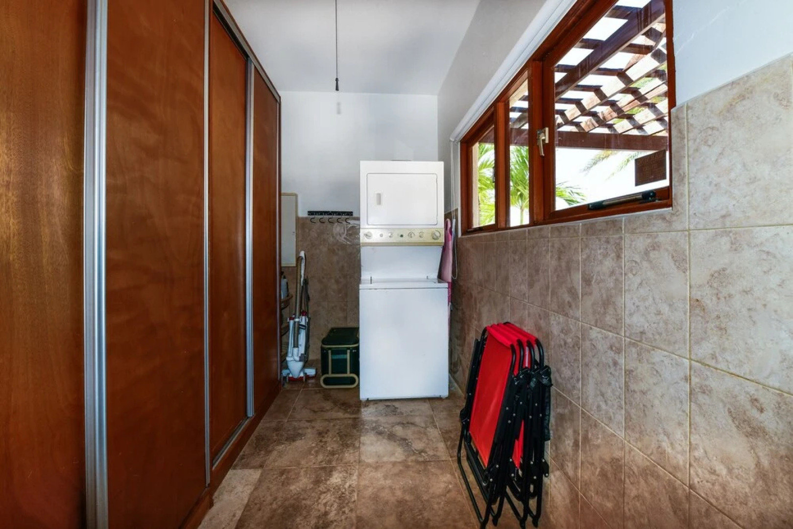 New! Ocean View With Rooftop Terrace in Malmok!