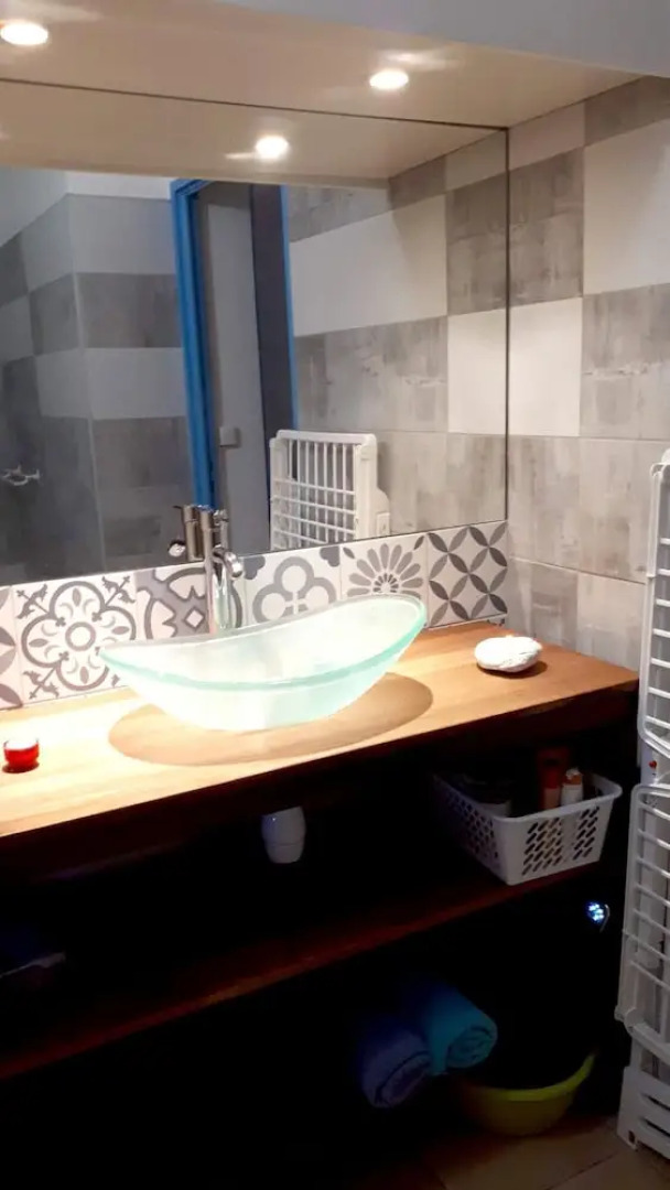 Studio in Sainte anne, With Enclosed Garden and Wifi Near the Beach