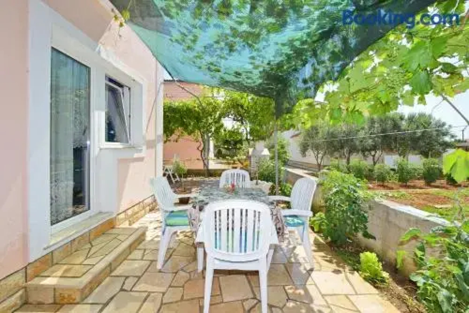 Apartment Ivo Kaurinovic