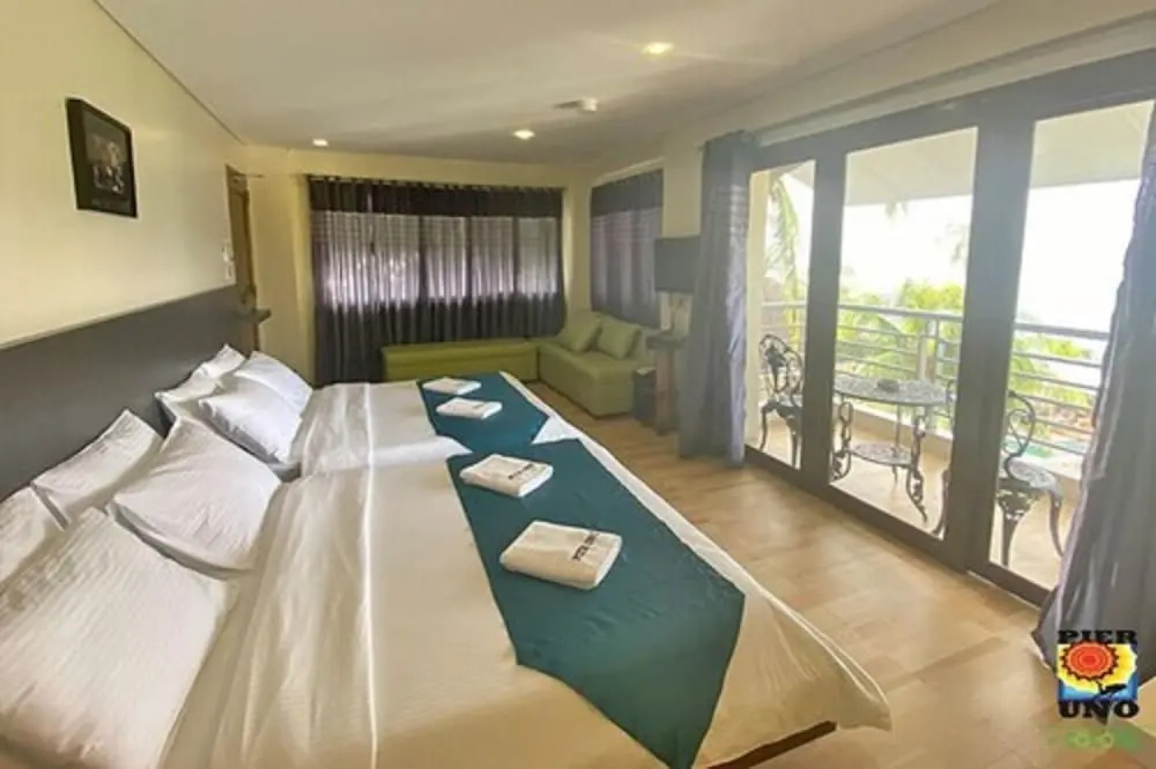 Pier Uno Dive Resort by Cocotel