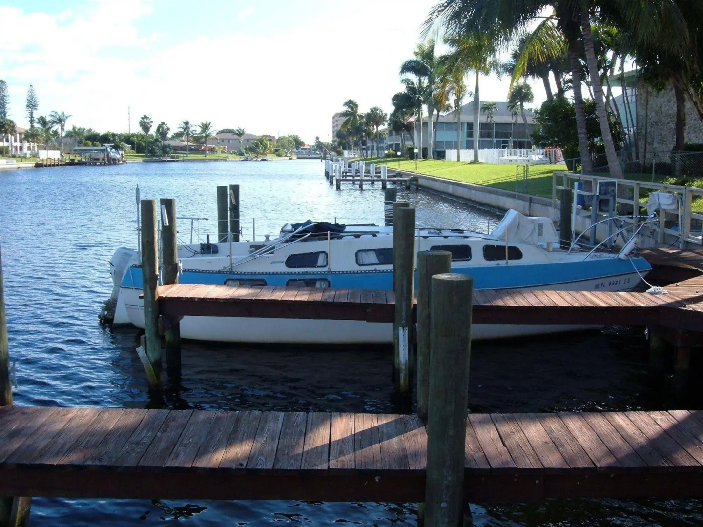 Hideaway Waterfront Resort