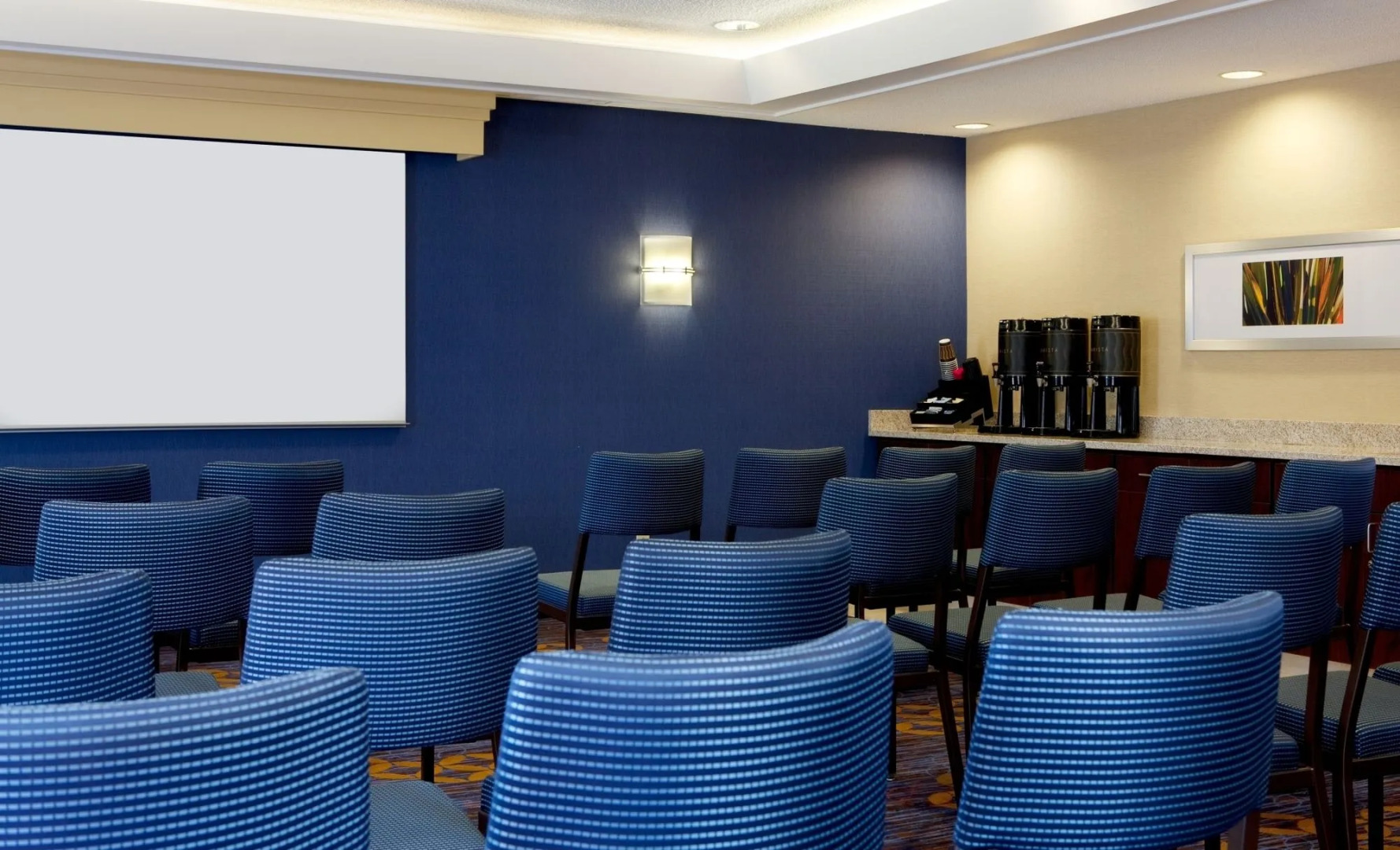 Courtyard by Marriott Dallas Addison/Quorum Drive