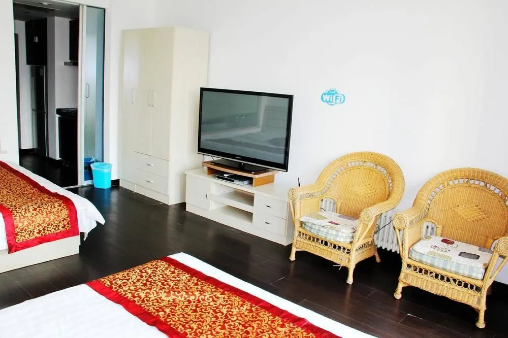 Enji Apartment Hotel Bainianhui - Dalian