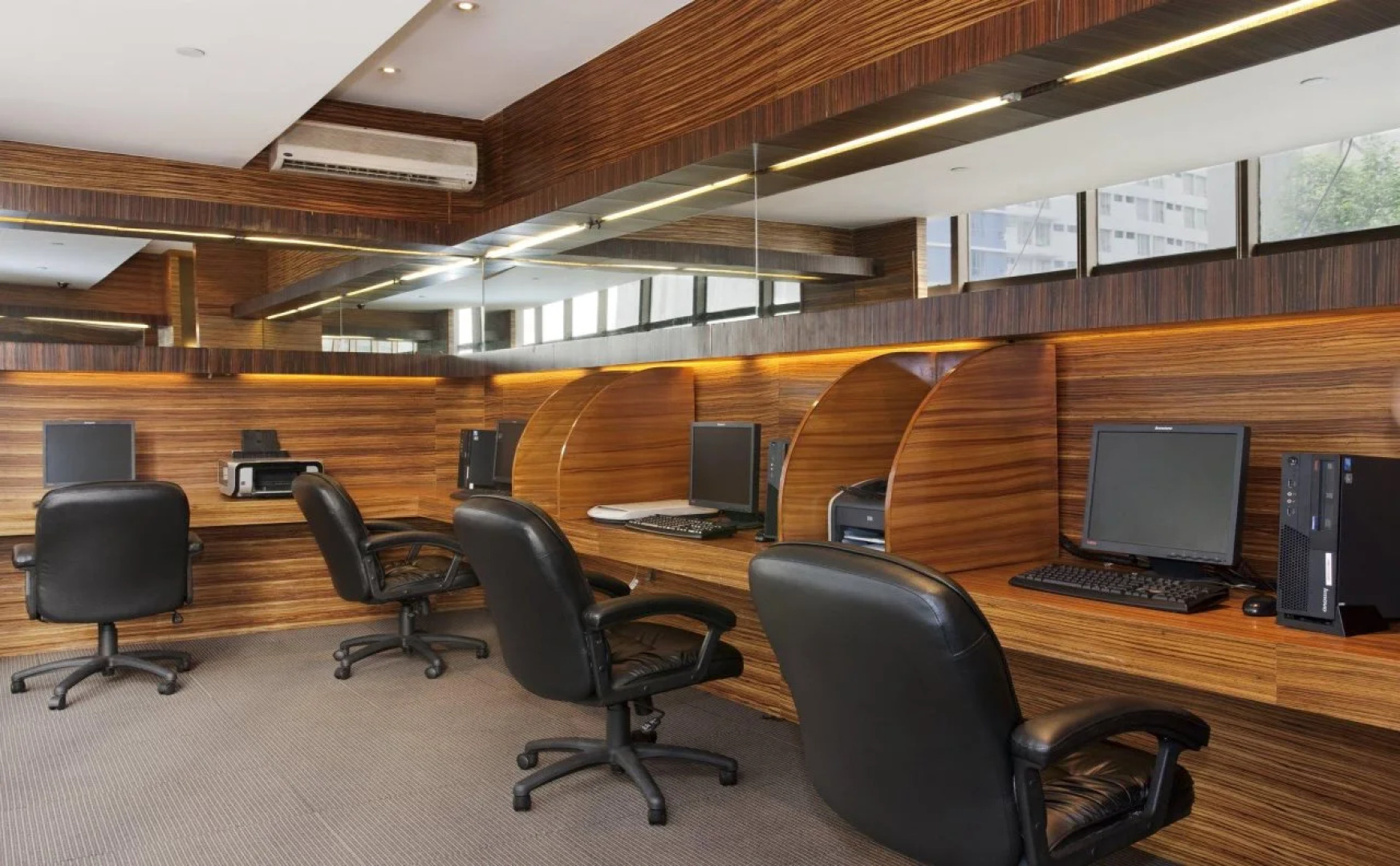 Crowne Plaza Manila Galleria by IHG