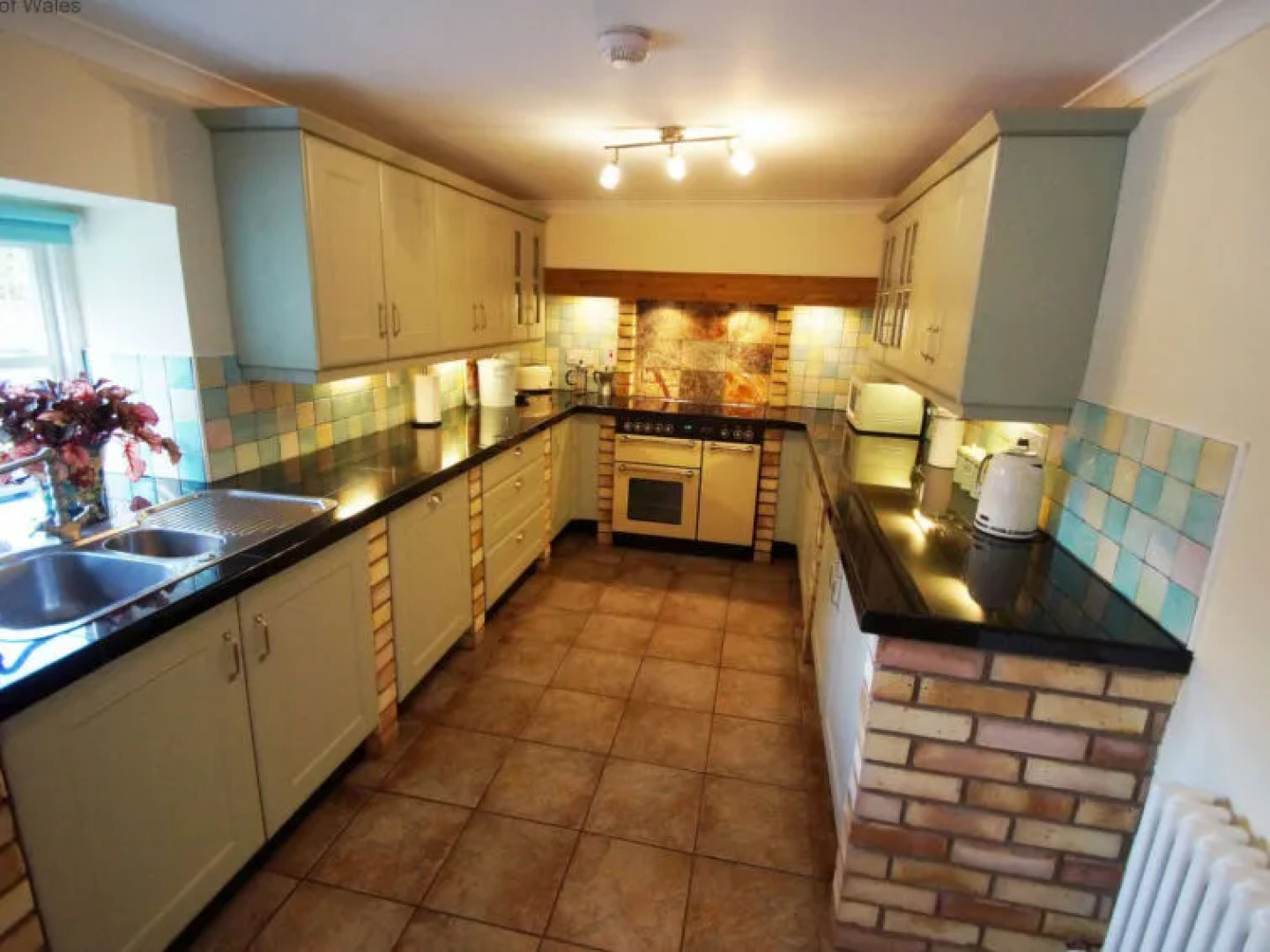 Holiday Home Bwthyn y Cwm