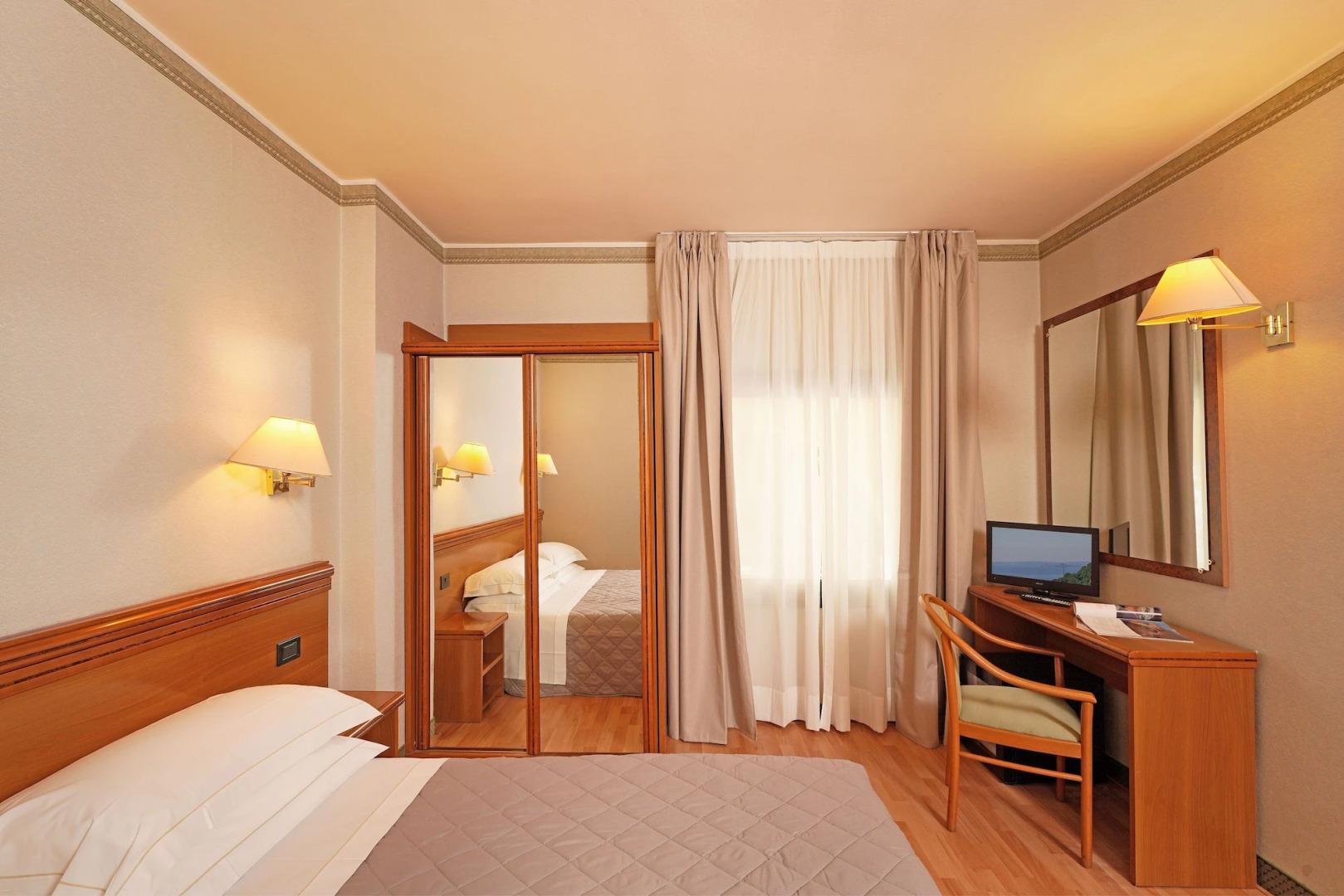 Hotel Du Lac Gardone Riviera