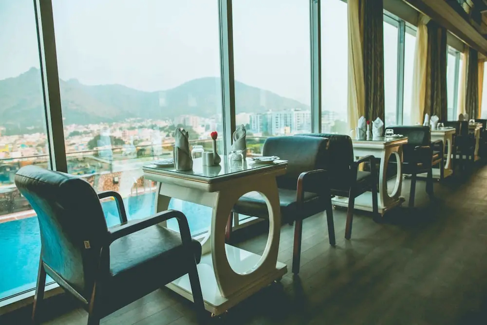 Hotel Benzz Park Vellore