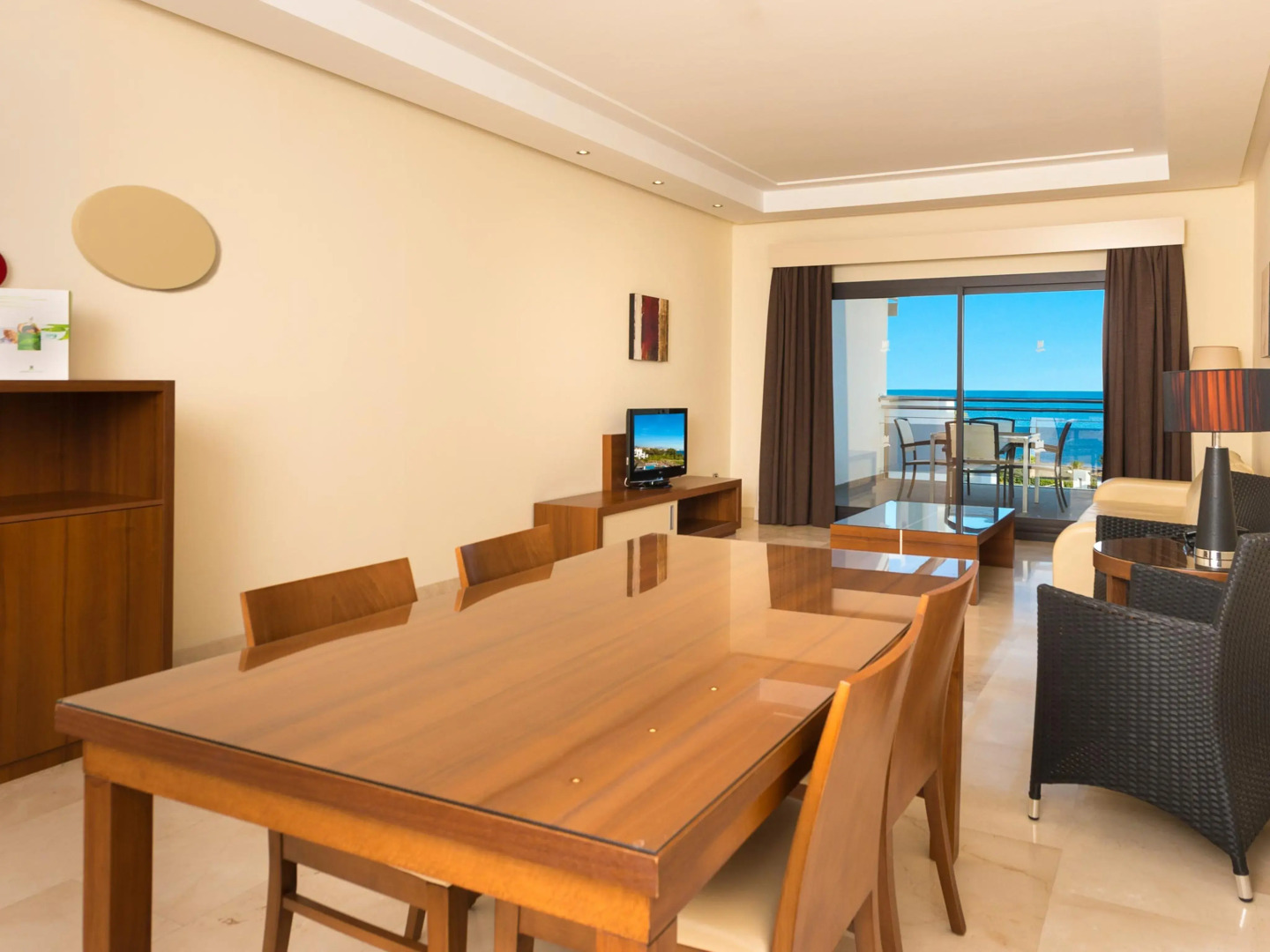 Estepona Hotel & Spa Resort