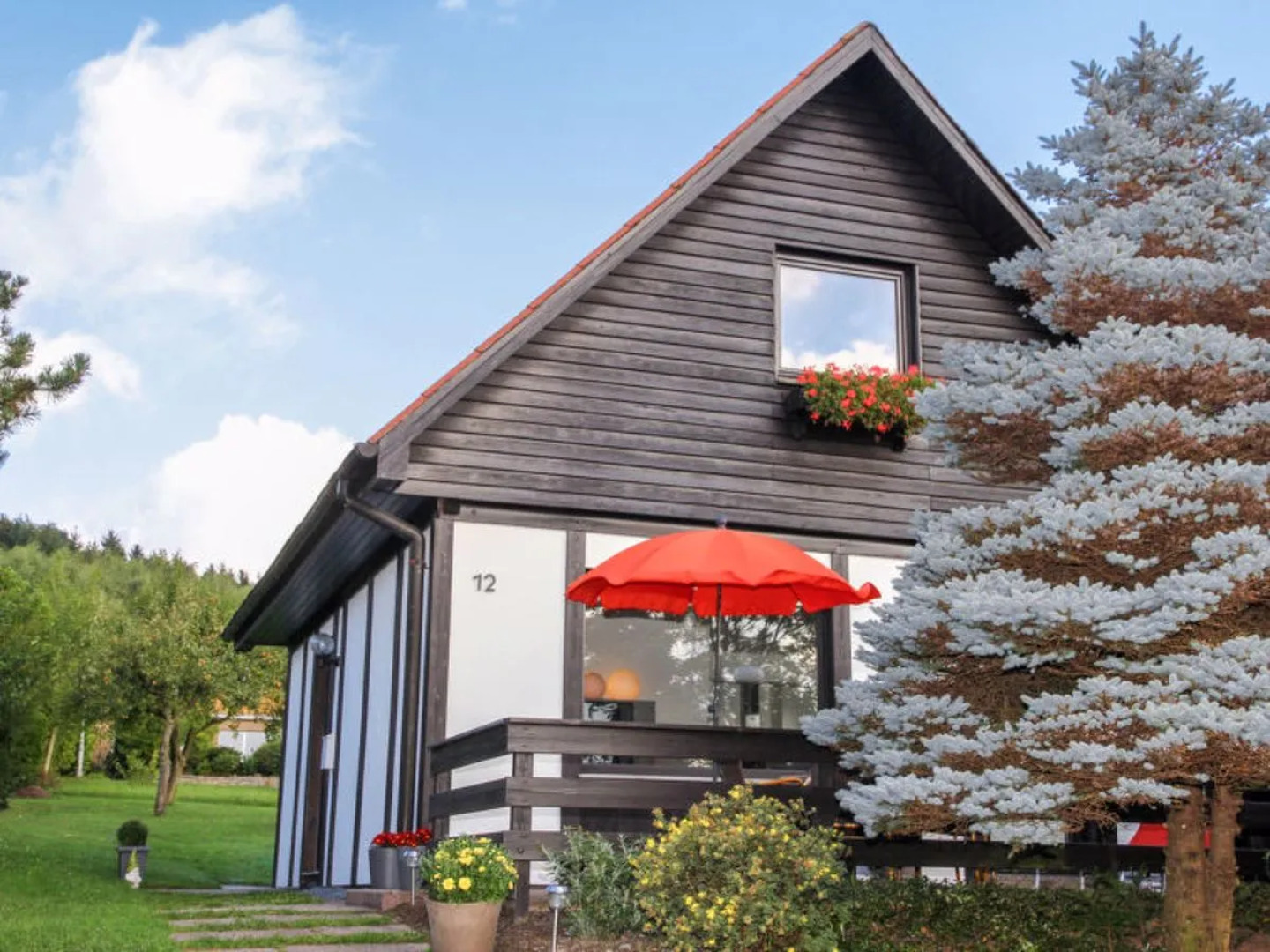 HOUSE MERLE MARIENMüNSTER