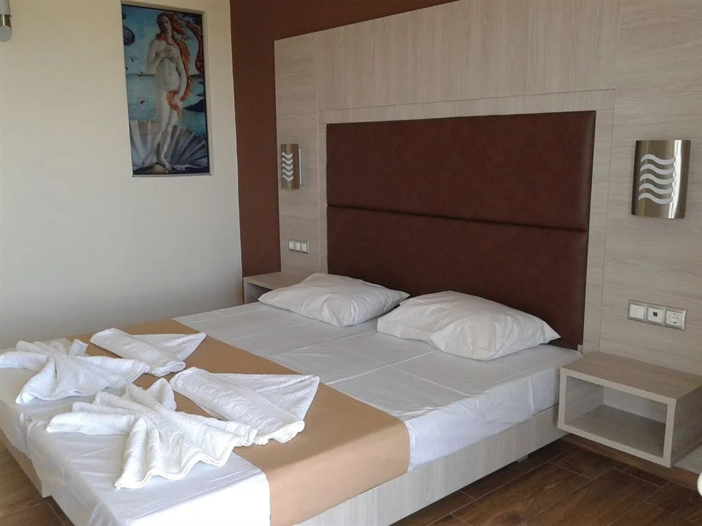 Karavos Hotel Apartments