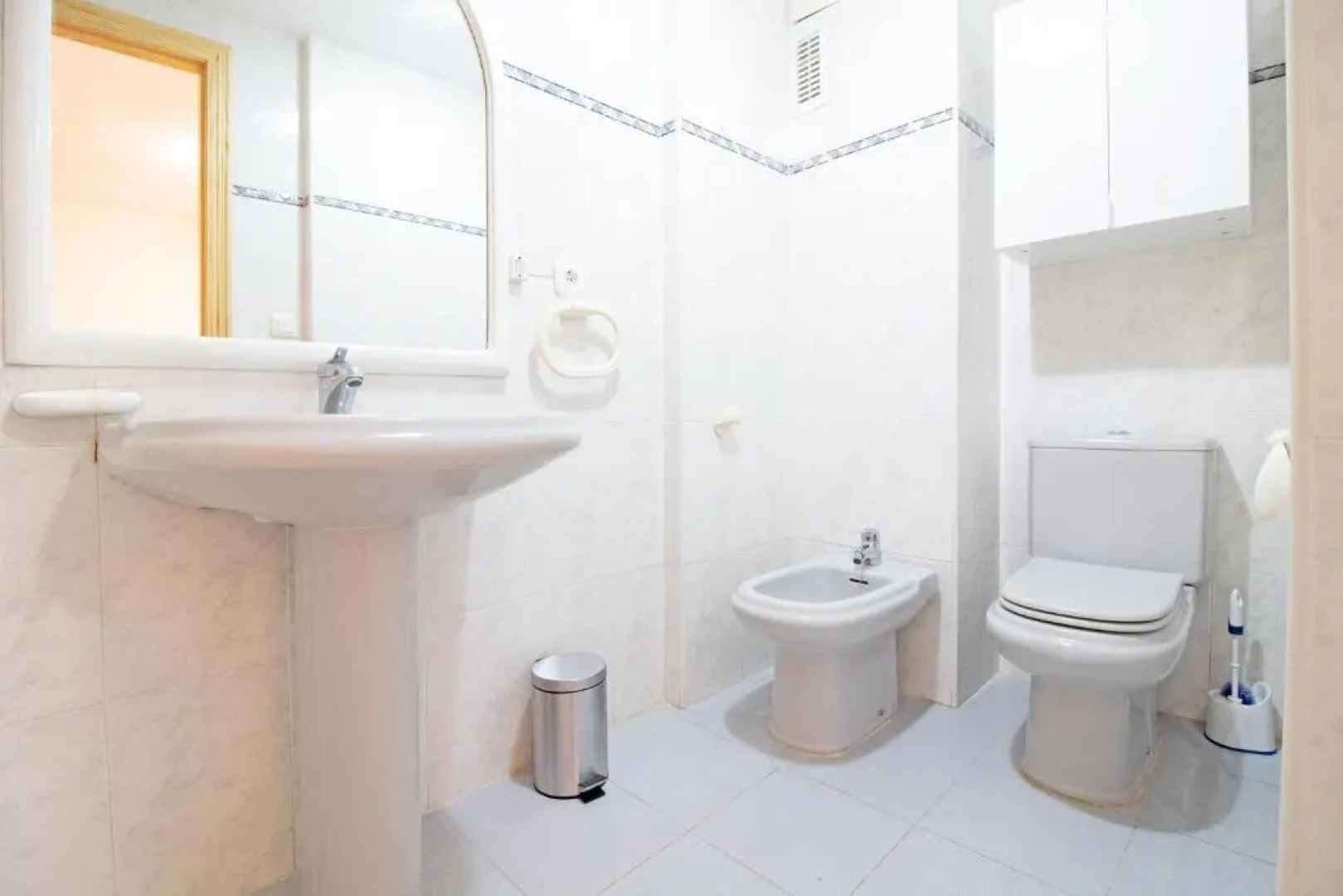 Global Properties, Apartamento con piscina en Residencial Brezo