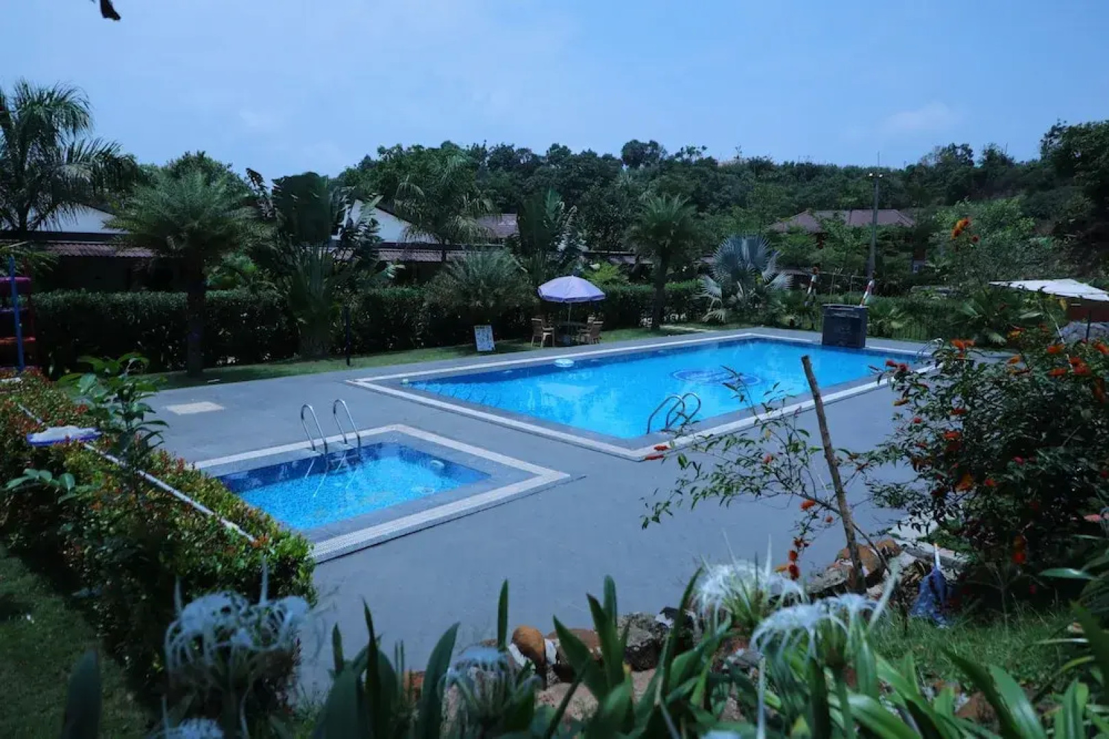 Hong Sau Resort