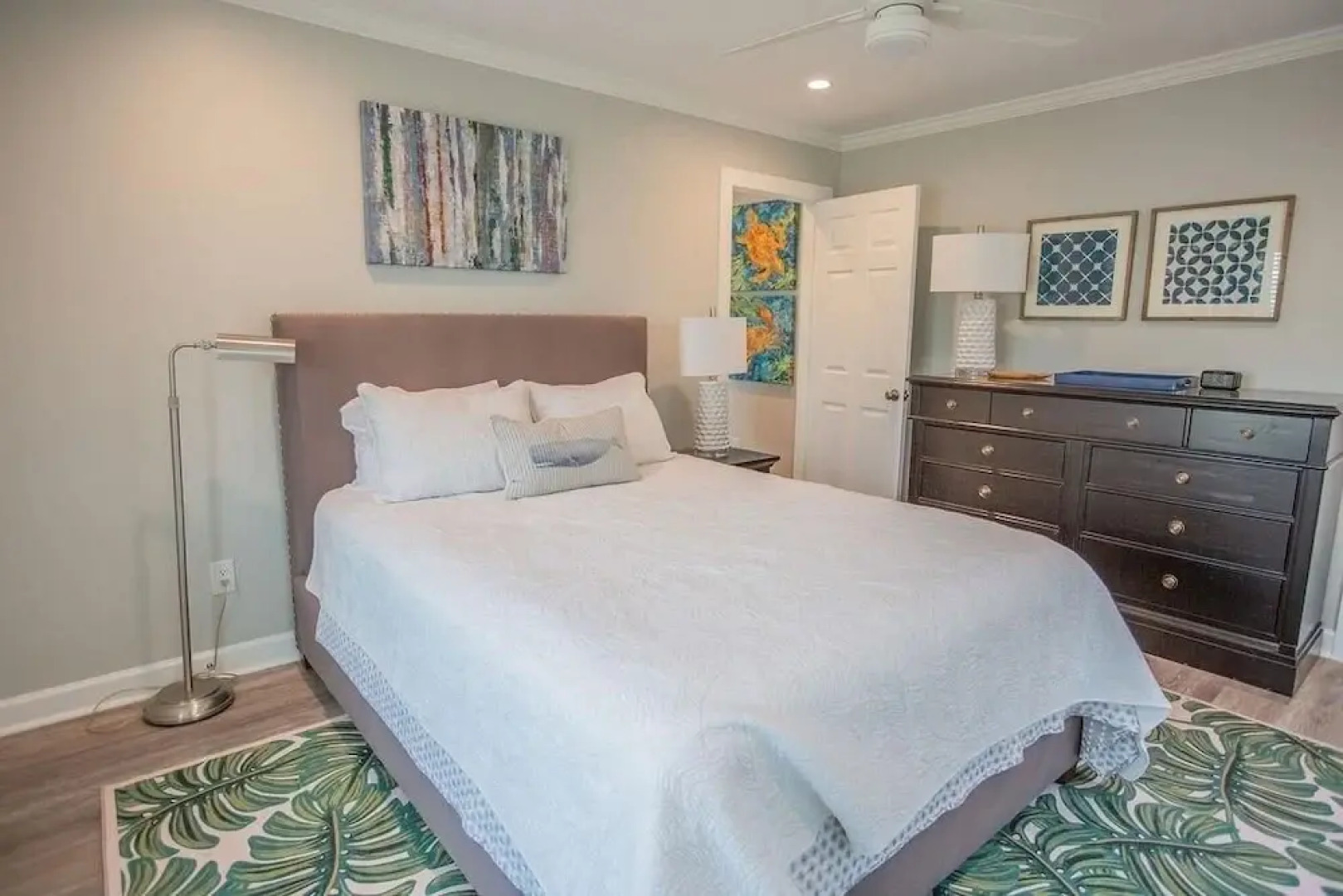 Three Girls 5 Bedroom Home by RedAwning