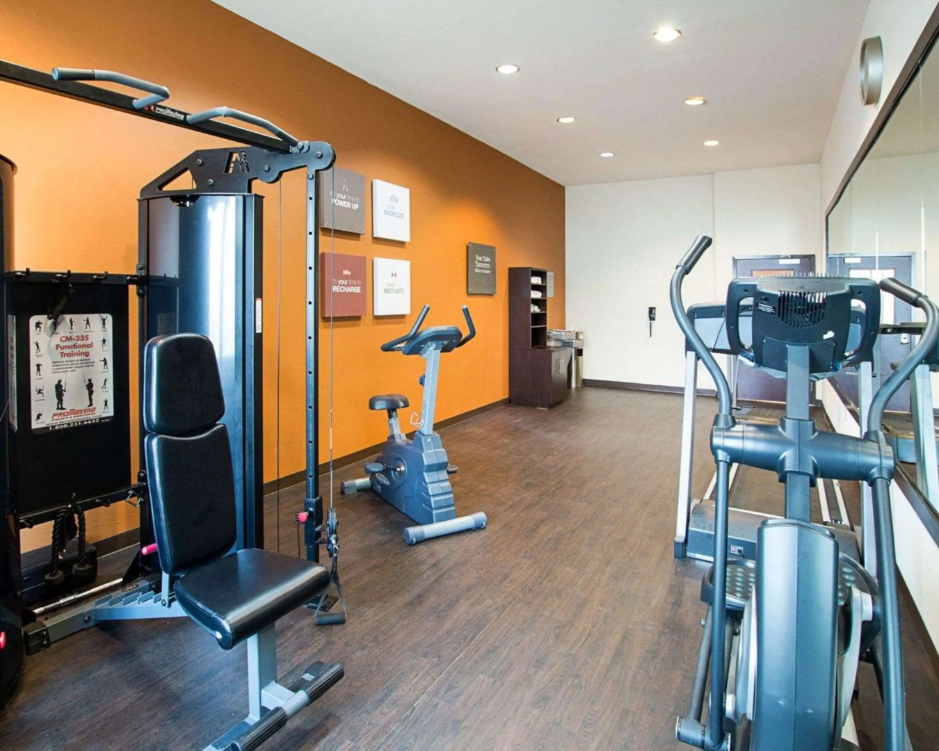 Comfort Suites Waxahachie - Dallas