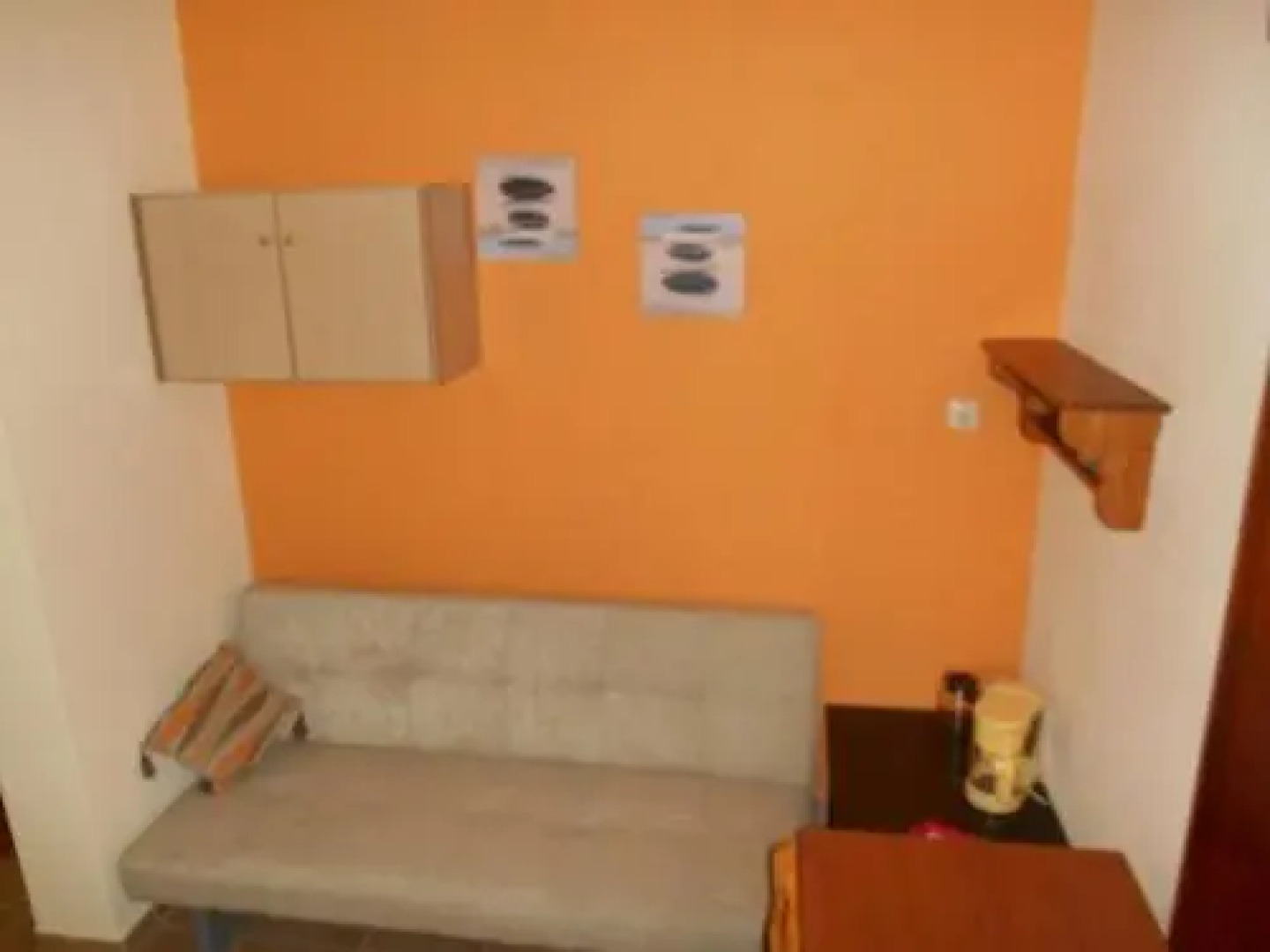 Violetta Studios & Apartments