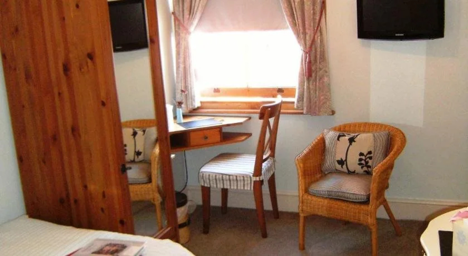 Bridge House Bed & Breakfast