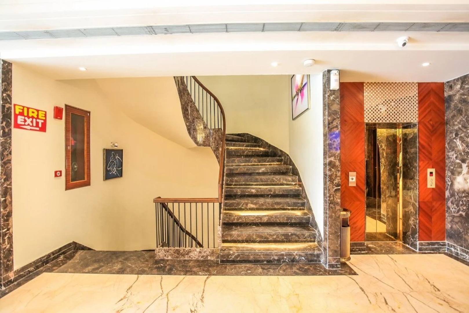 Collection O 509 Arista Hotel