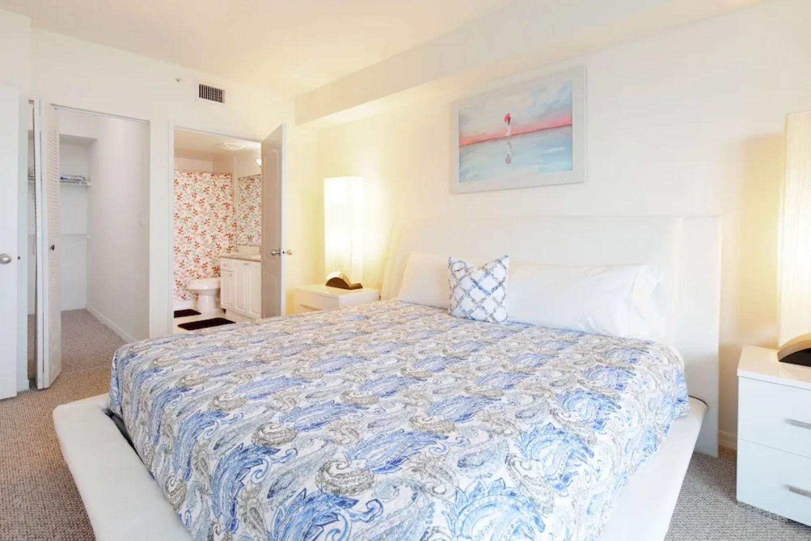 Luxury Apartments At Intracoastal