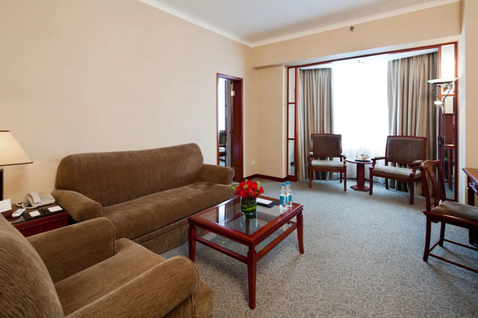 Rosedale Hotel and Suites Guangzhou