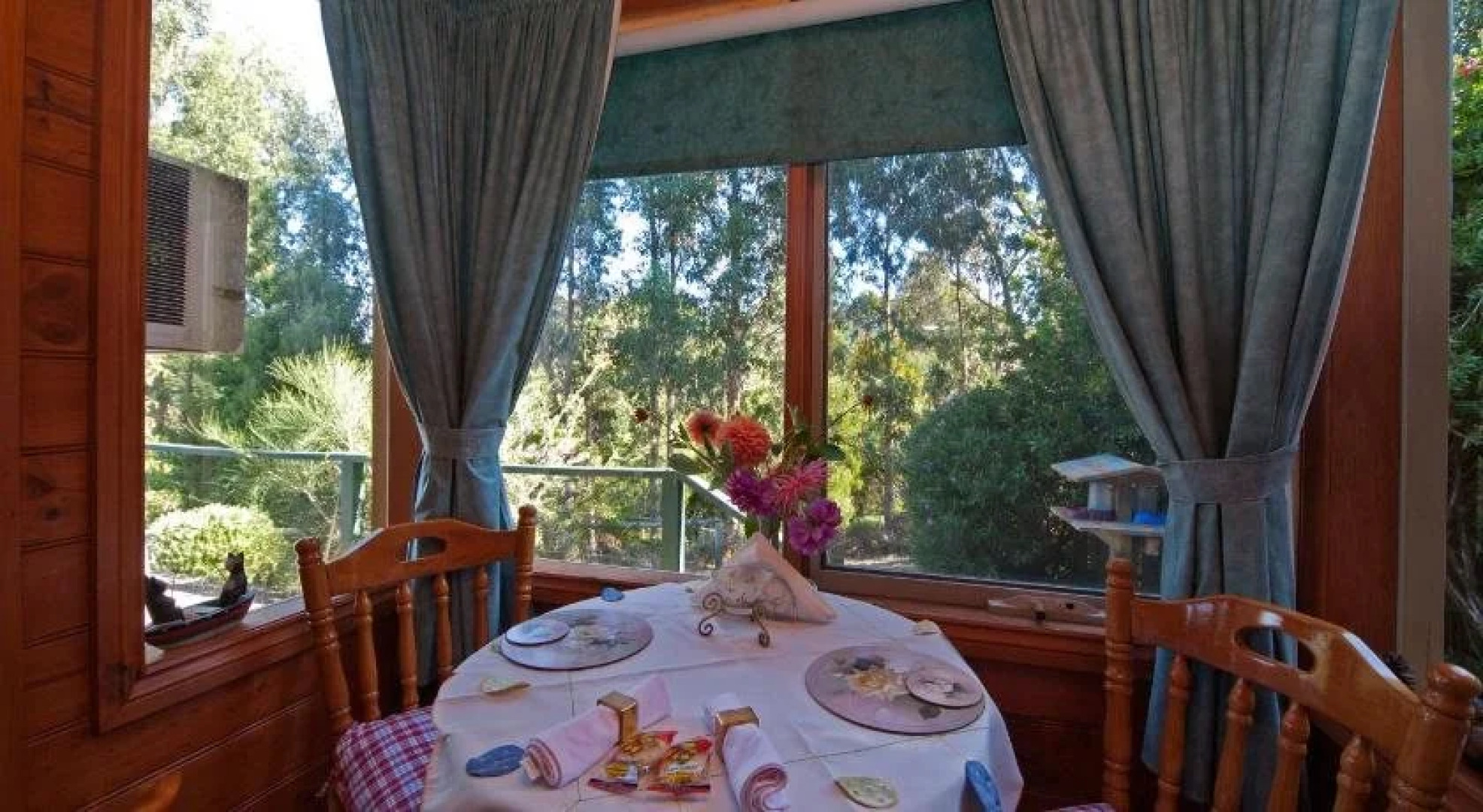 Blue Johanna Cottages