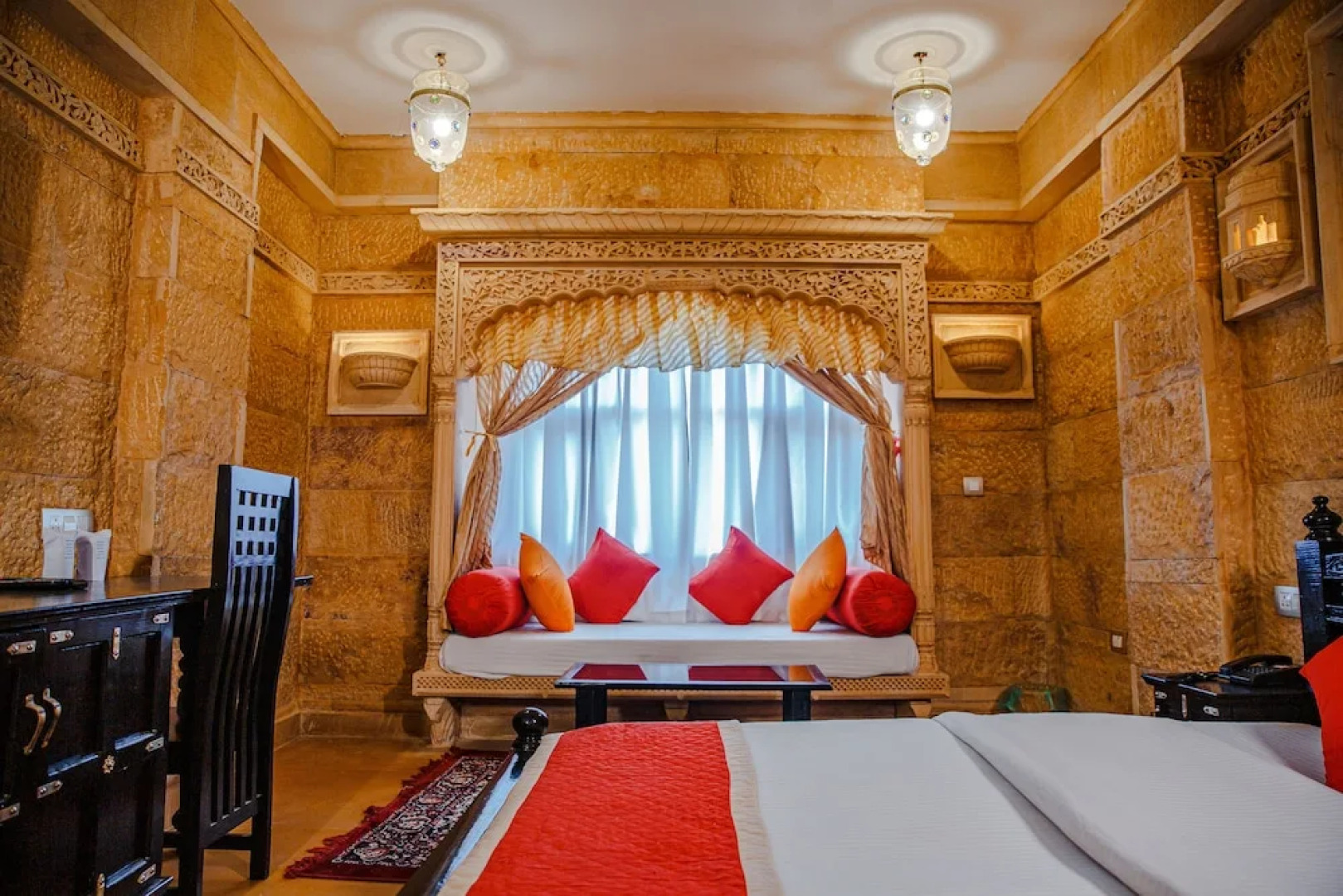 Vista Rooms at Patwa Haveli Road