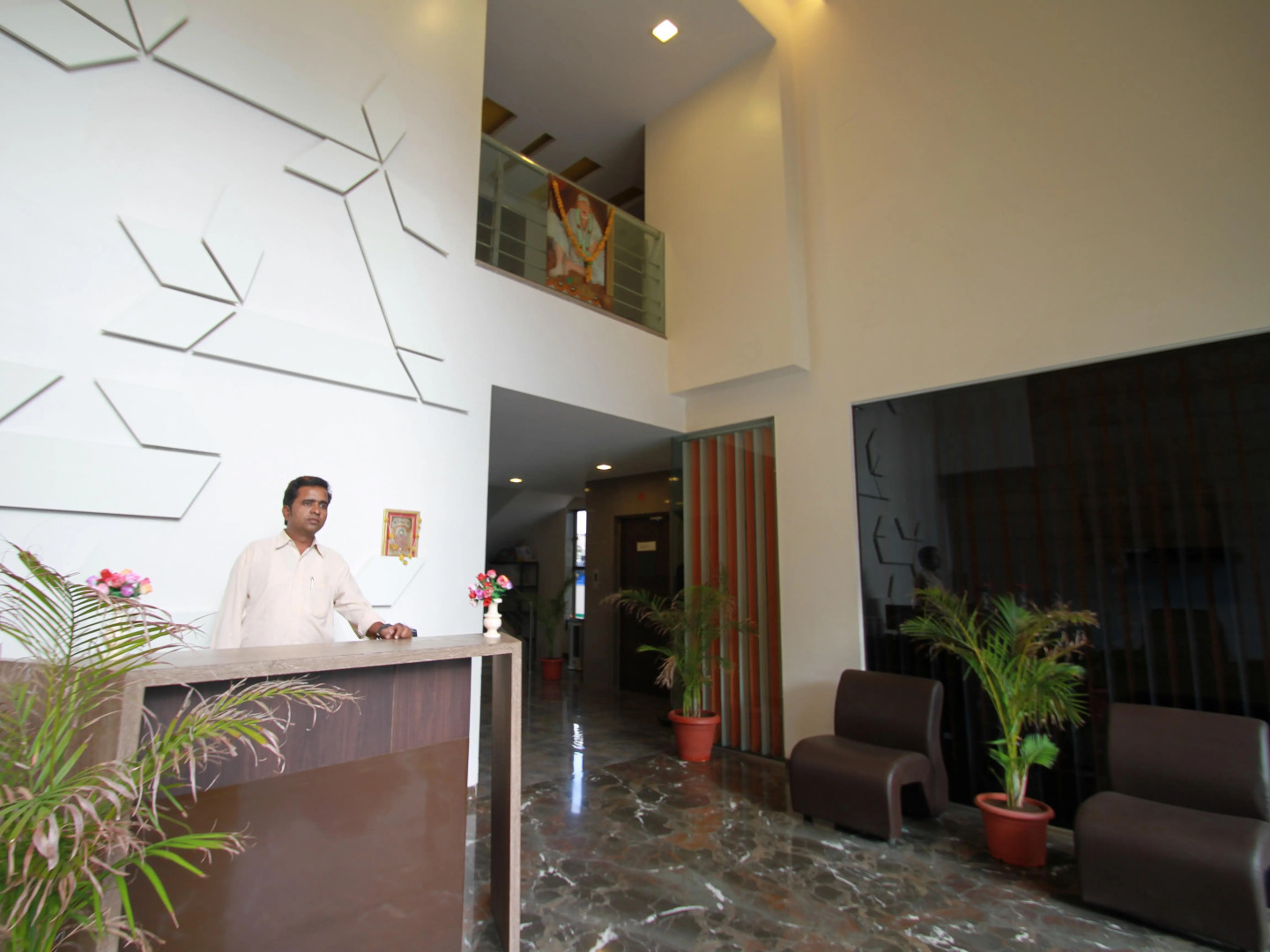 Hotel Sai Dwarka Palace