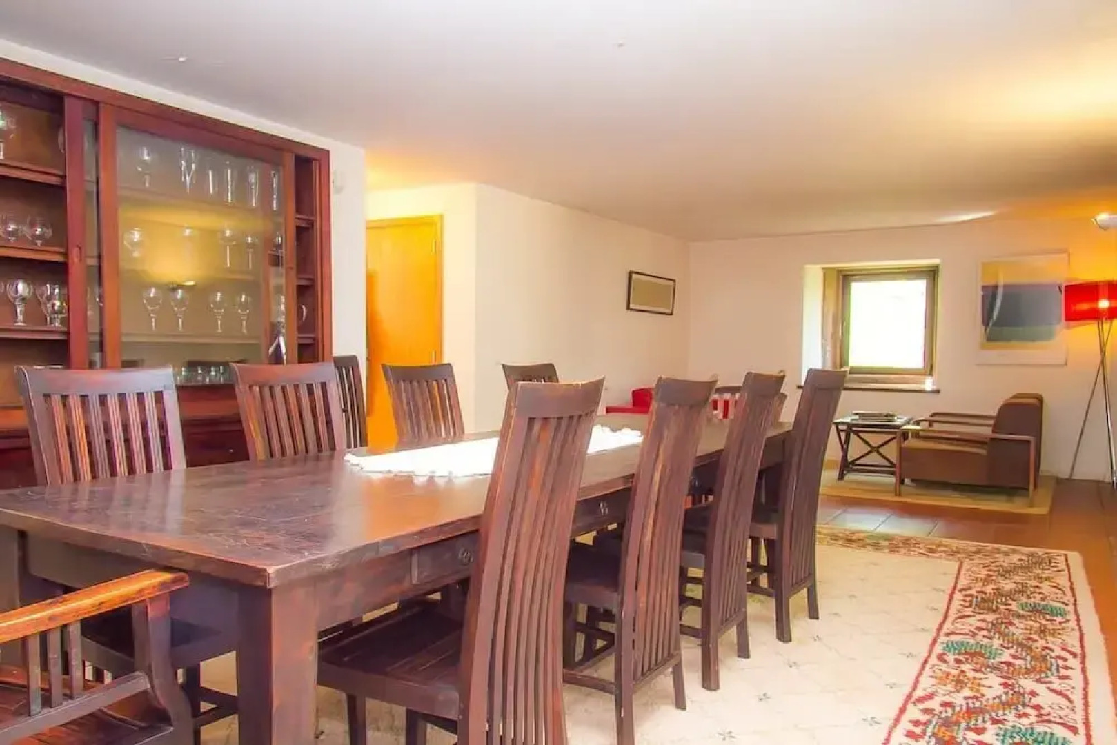 Liiiving in Caminha Oak Tree Chill House