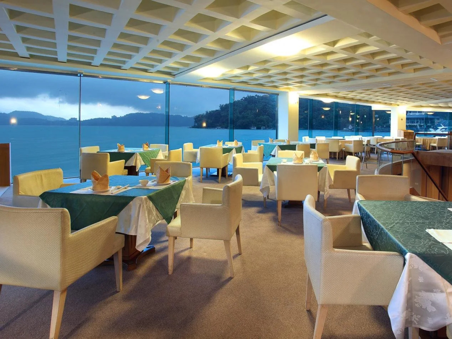 The Richforest Hotel- Sun Moon Lake