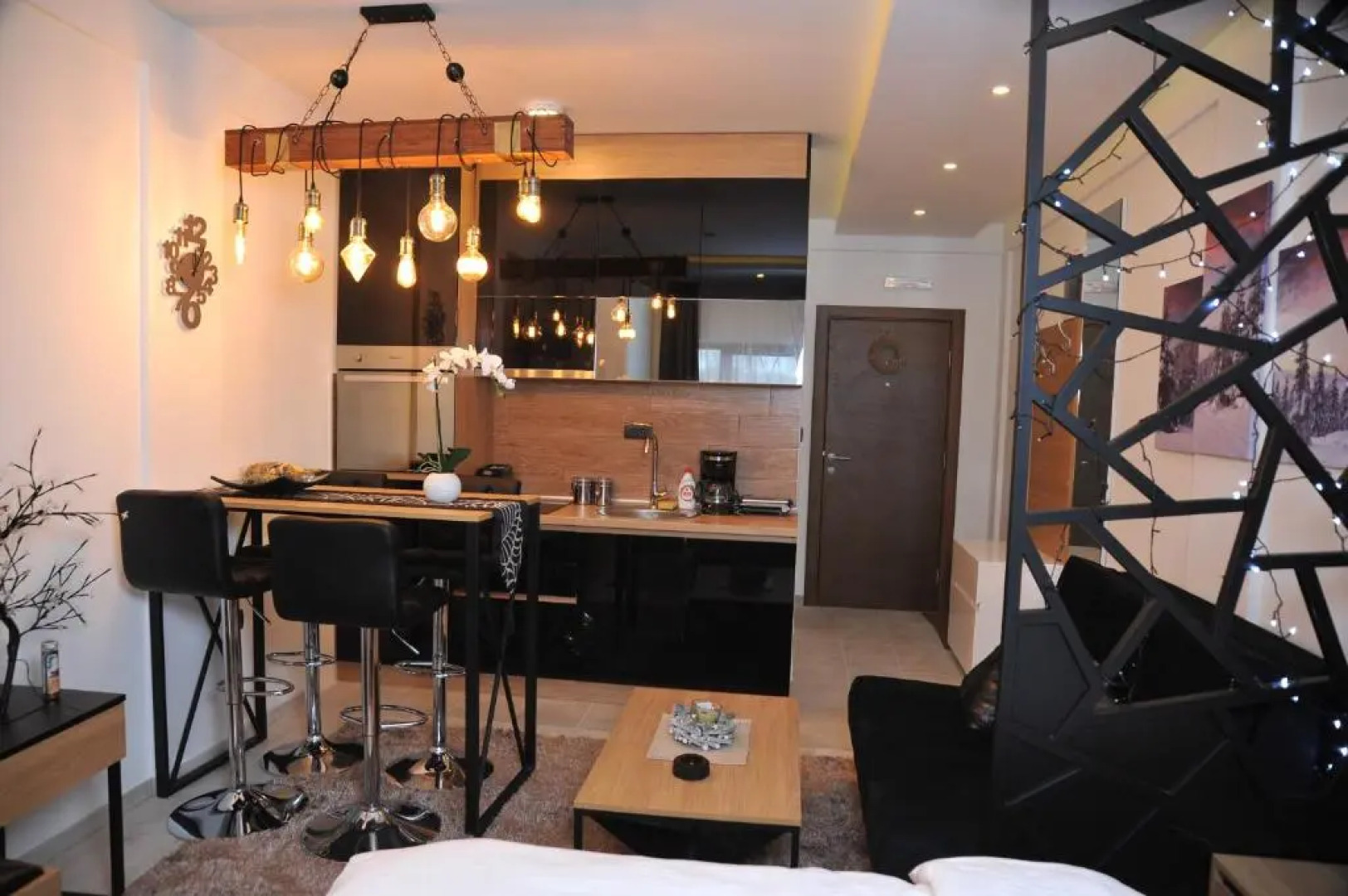 Milmari boutique, S3 lux