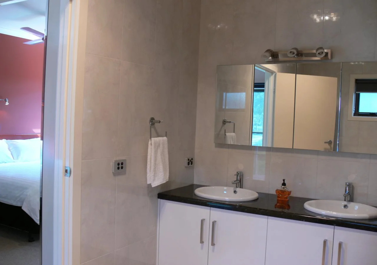 Deeluxe Riverspa Apartments