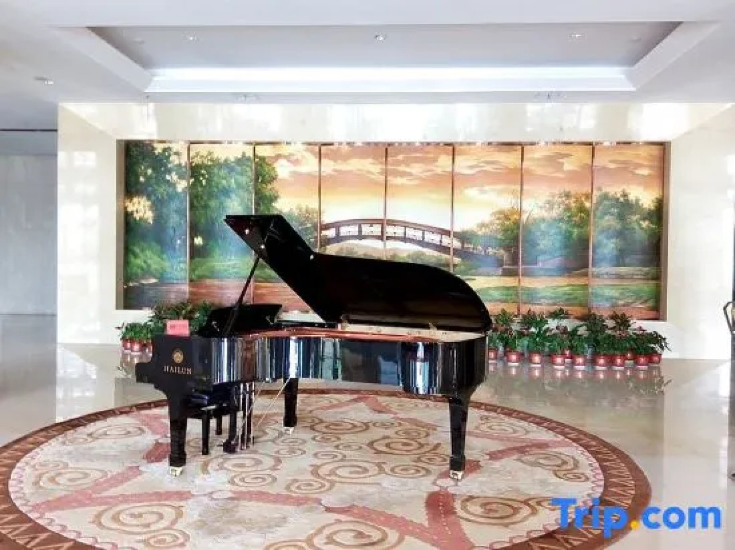 Tianqing International Hotel
