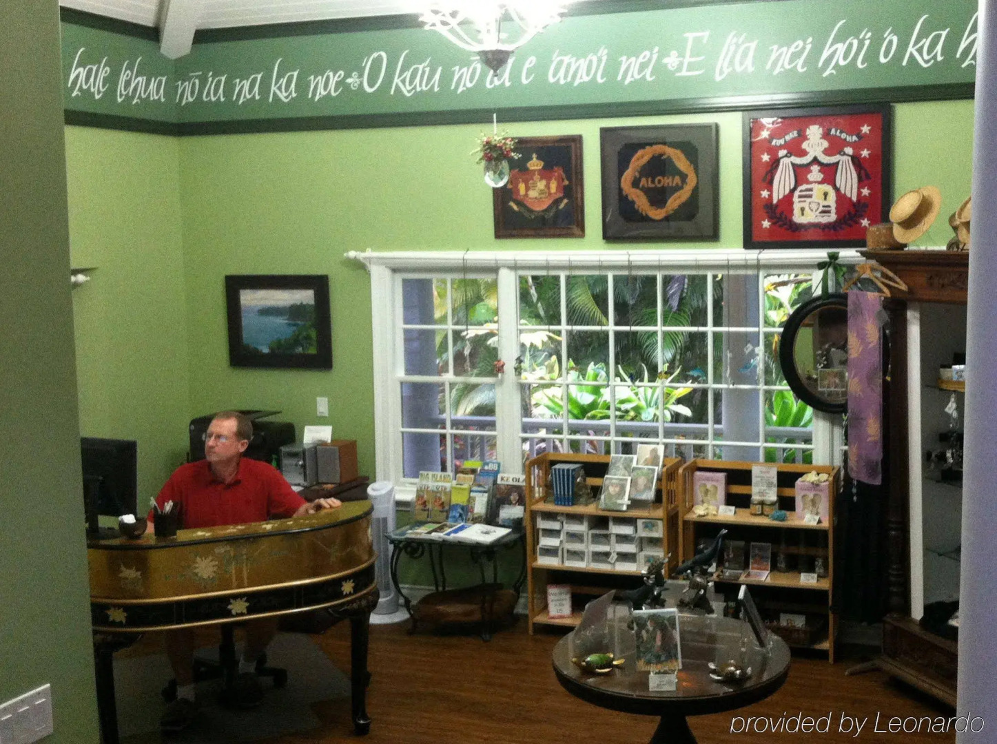 Palms Cliff House Inn