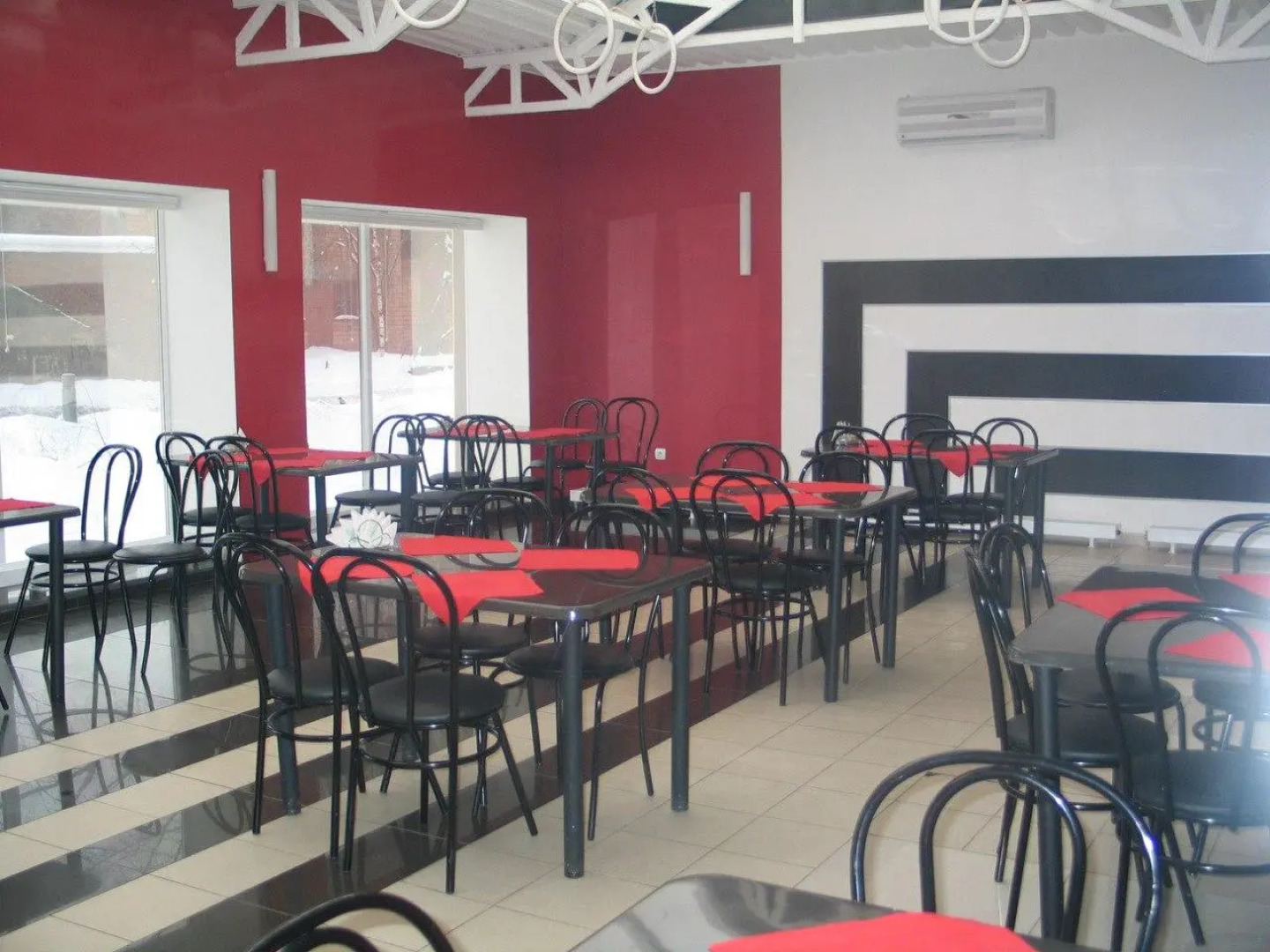 Отель Уральская