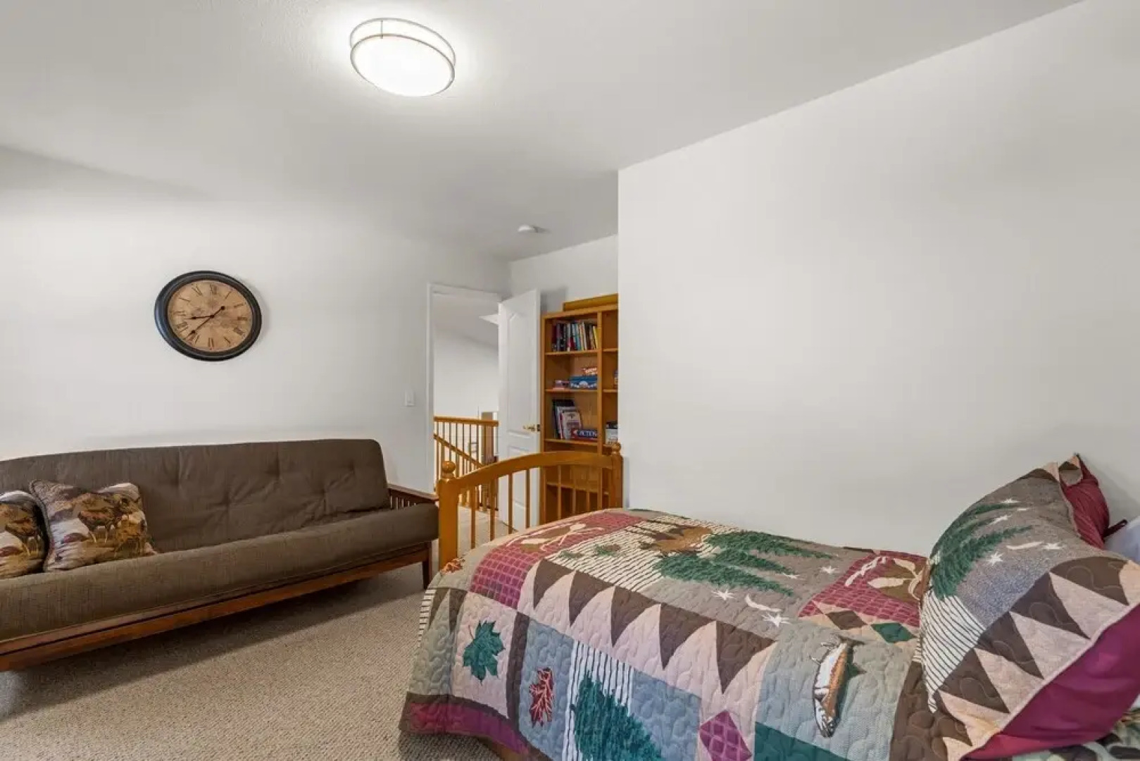 The Gathering Place - 2-Level Home with Game Room by Yosemite Region Resorts