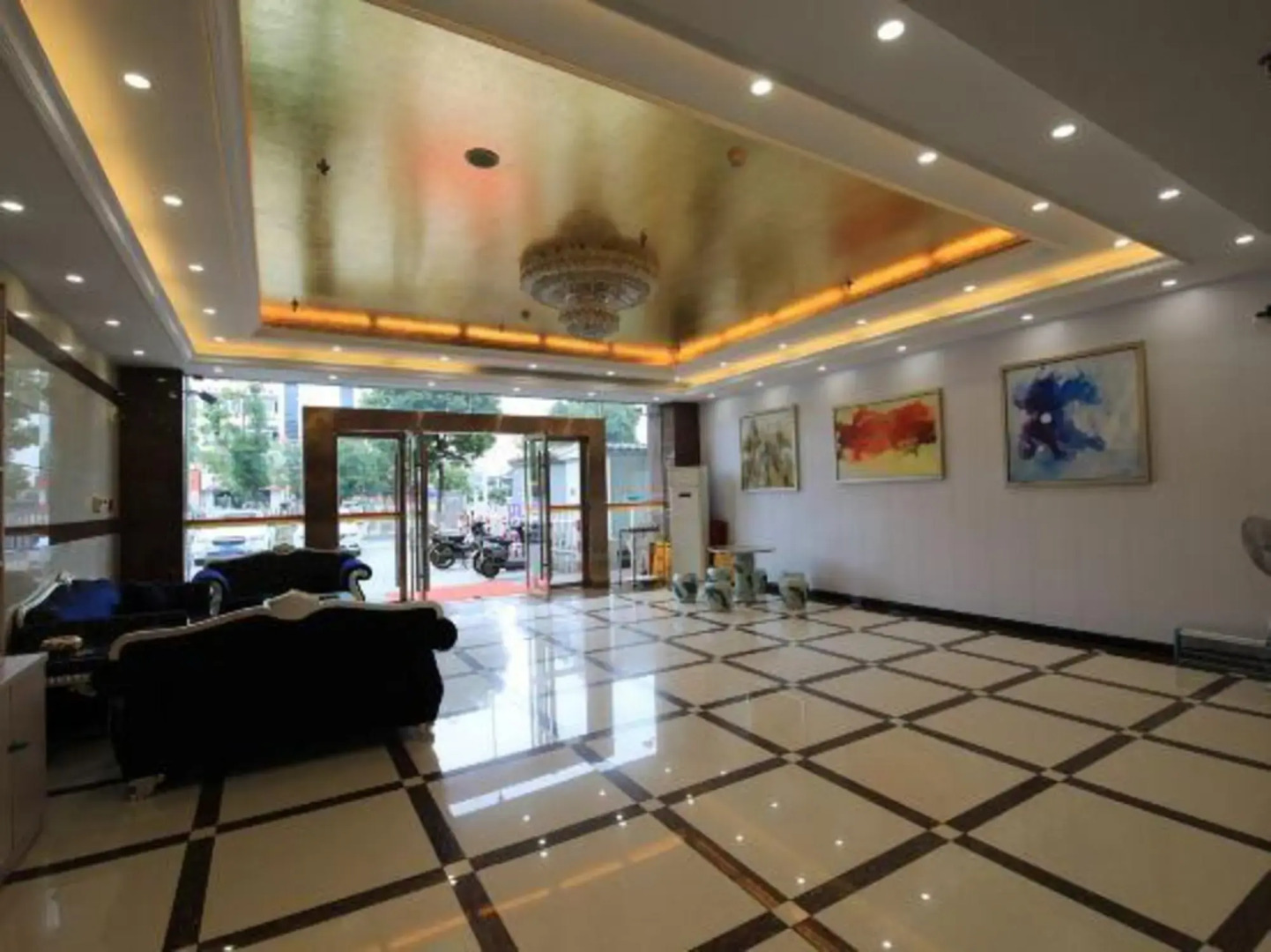 Hancheng Express Hotel (Anqing Railway Station Bus Station)