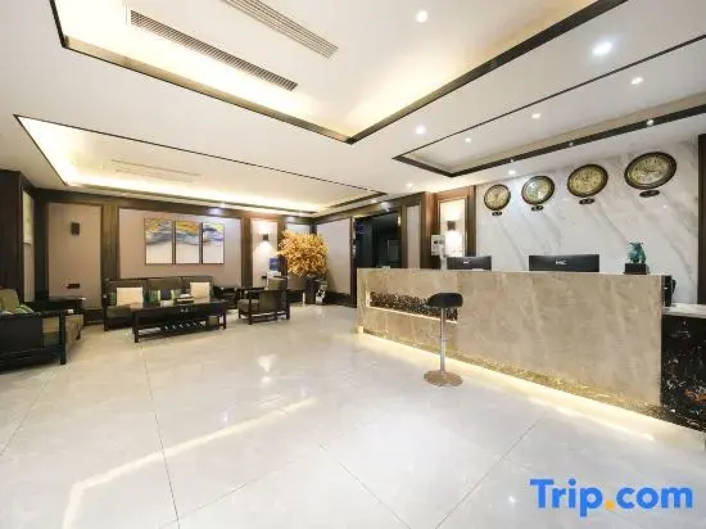 Ruixi International Hotel (Guang'an Railway Station Branch)