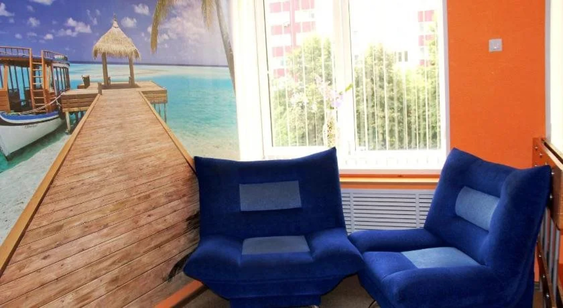 Oasis Hotel - Hostel