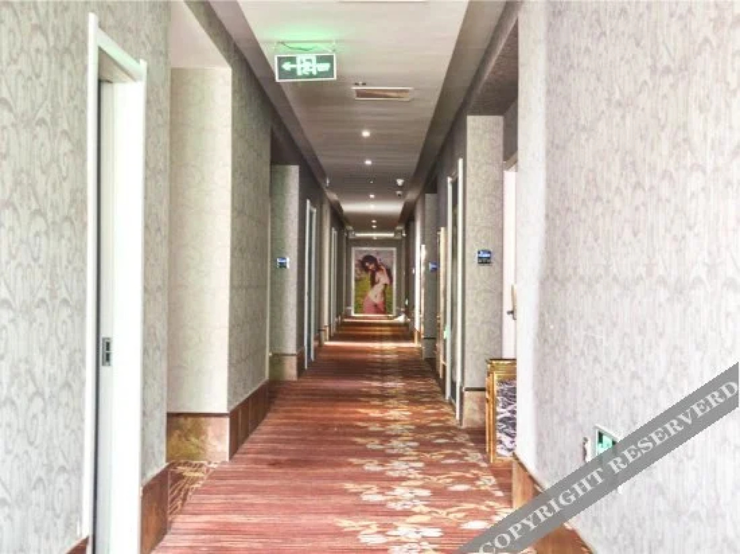 Yiwu Haidi Fashion Inn