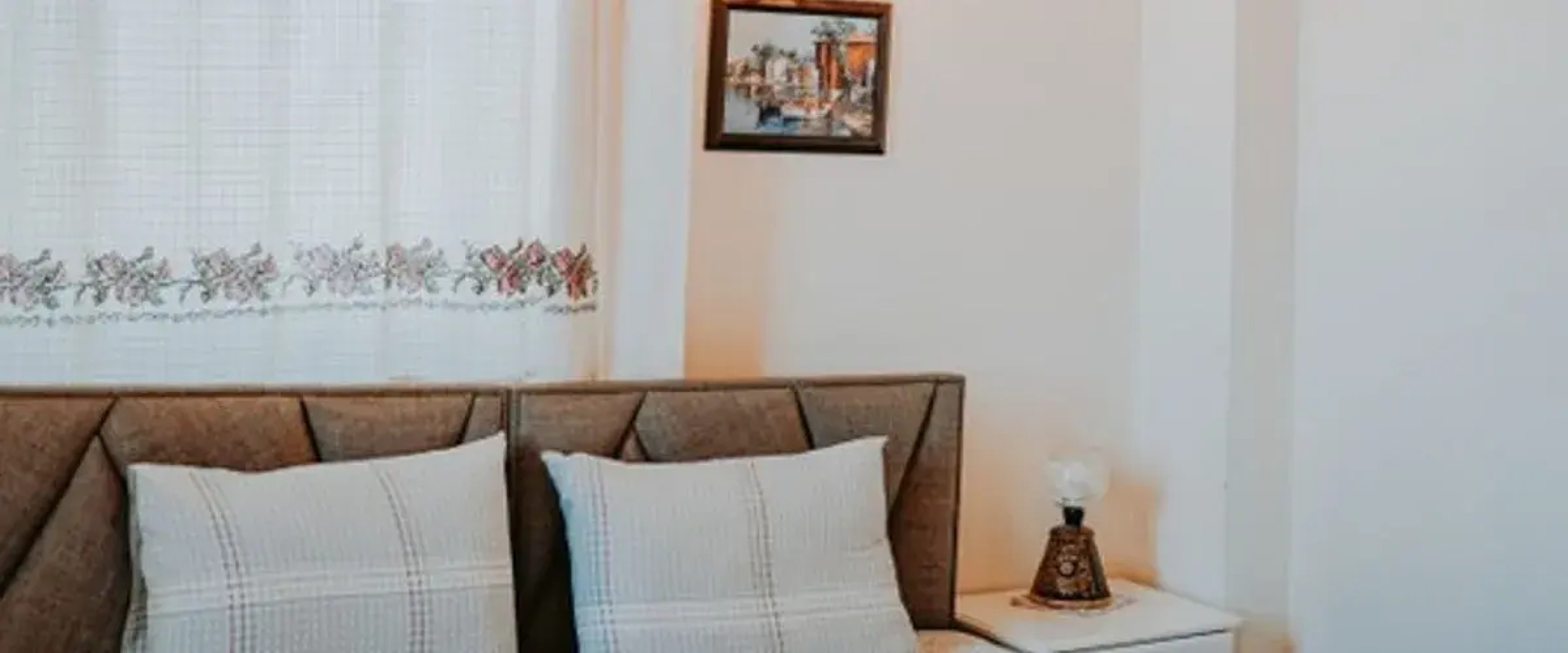 Lavantalı Konak Taş Ev